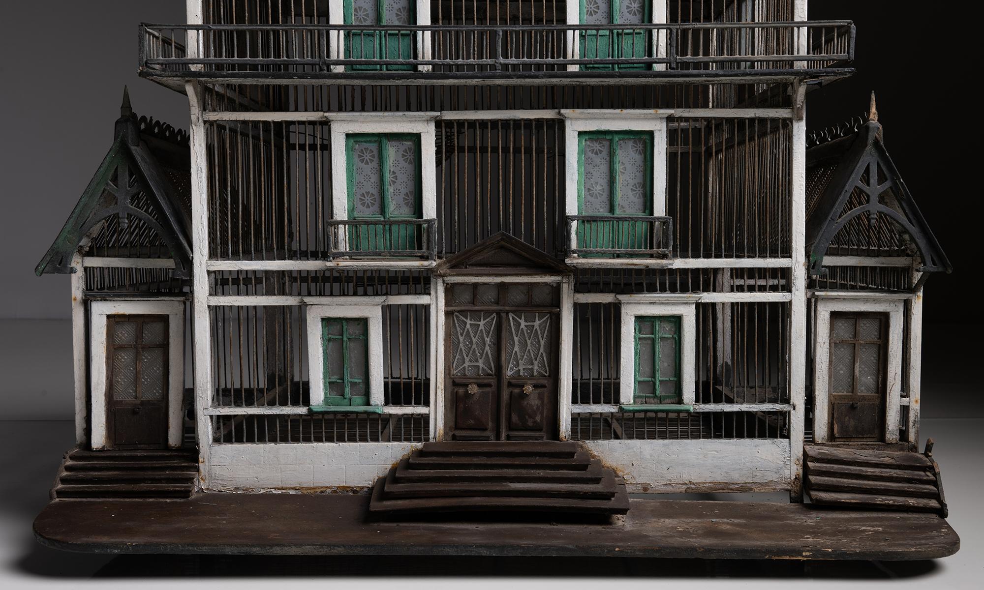Métal Cage à oiseaux à 4 étages, France vers 1860 en vente