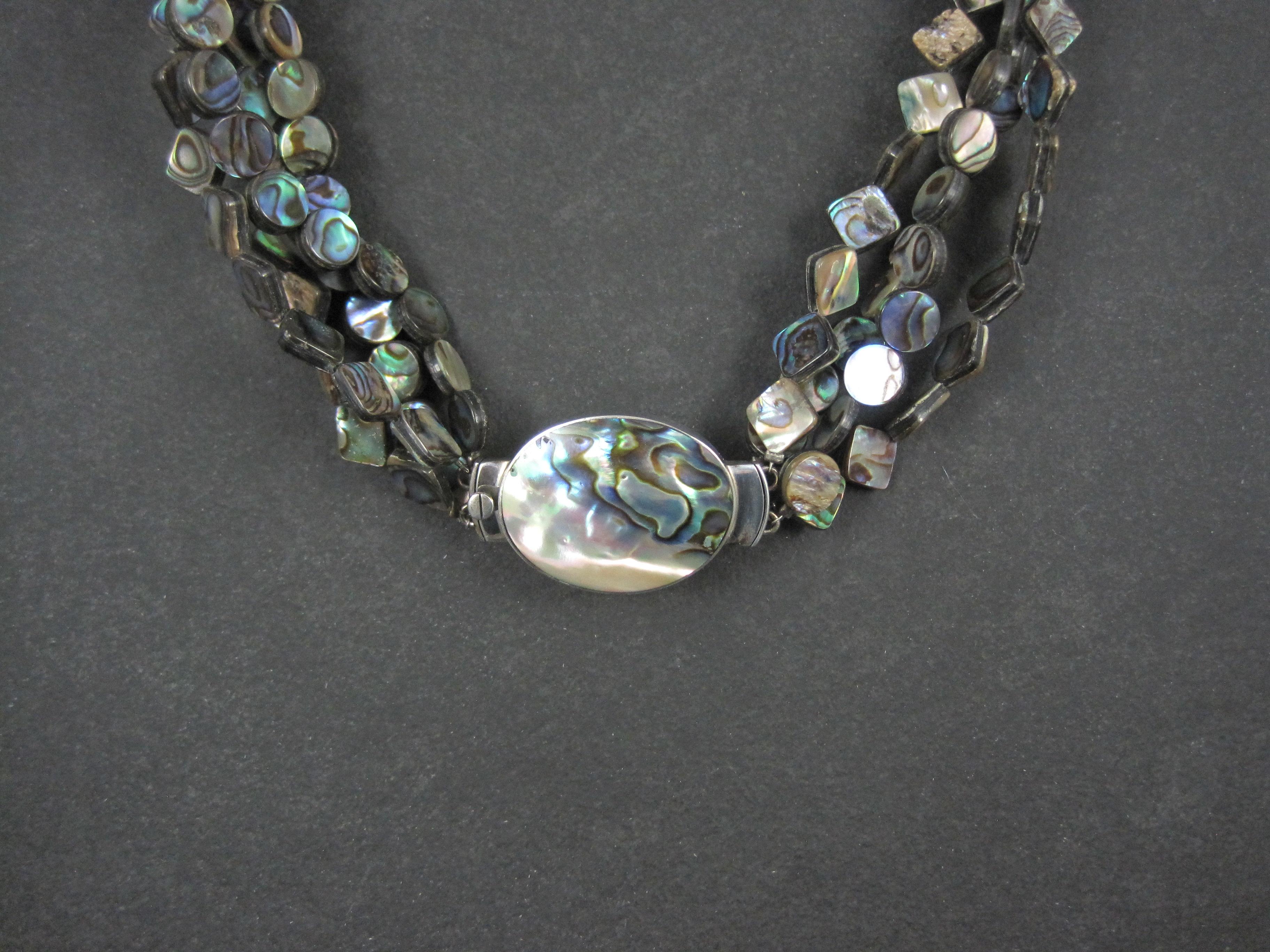 Collana di Abalone a 4 fili con chiusura in argento sterling in vendita 3