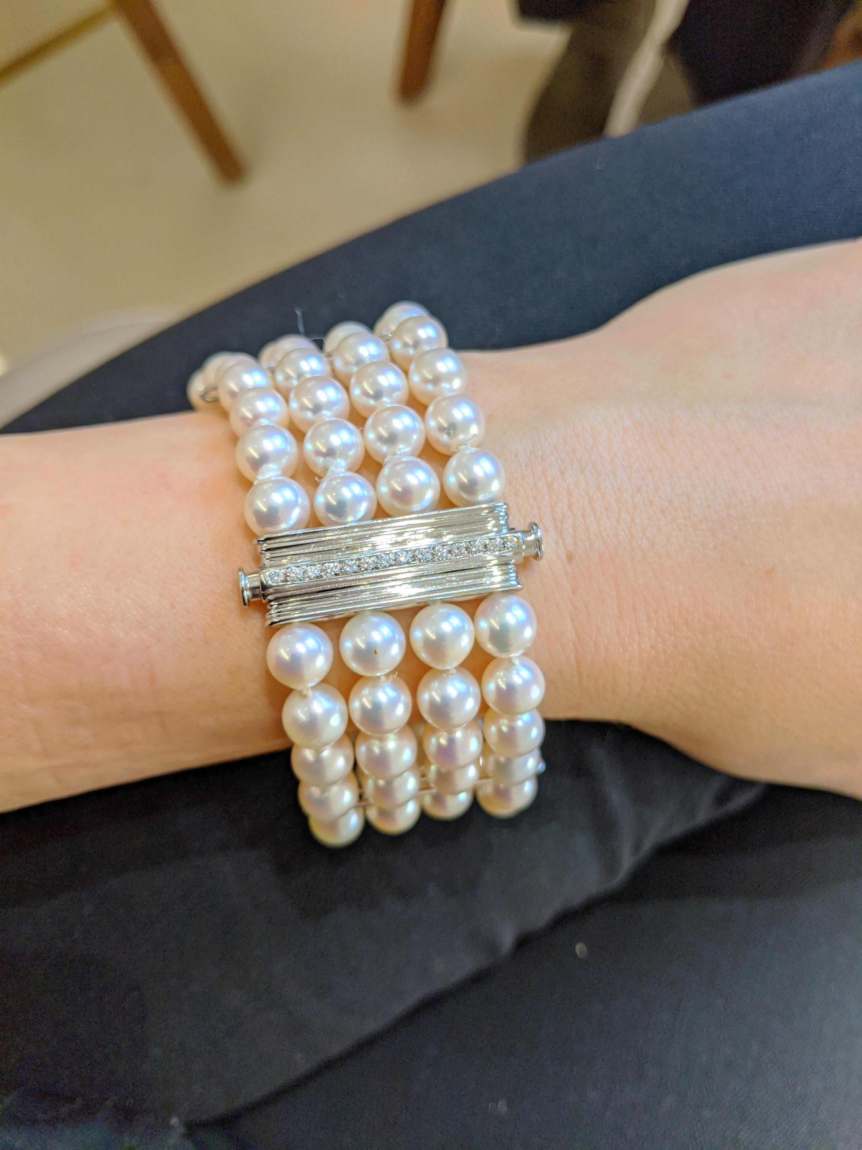 4 strand pearl bracelet