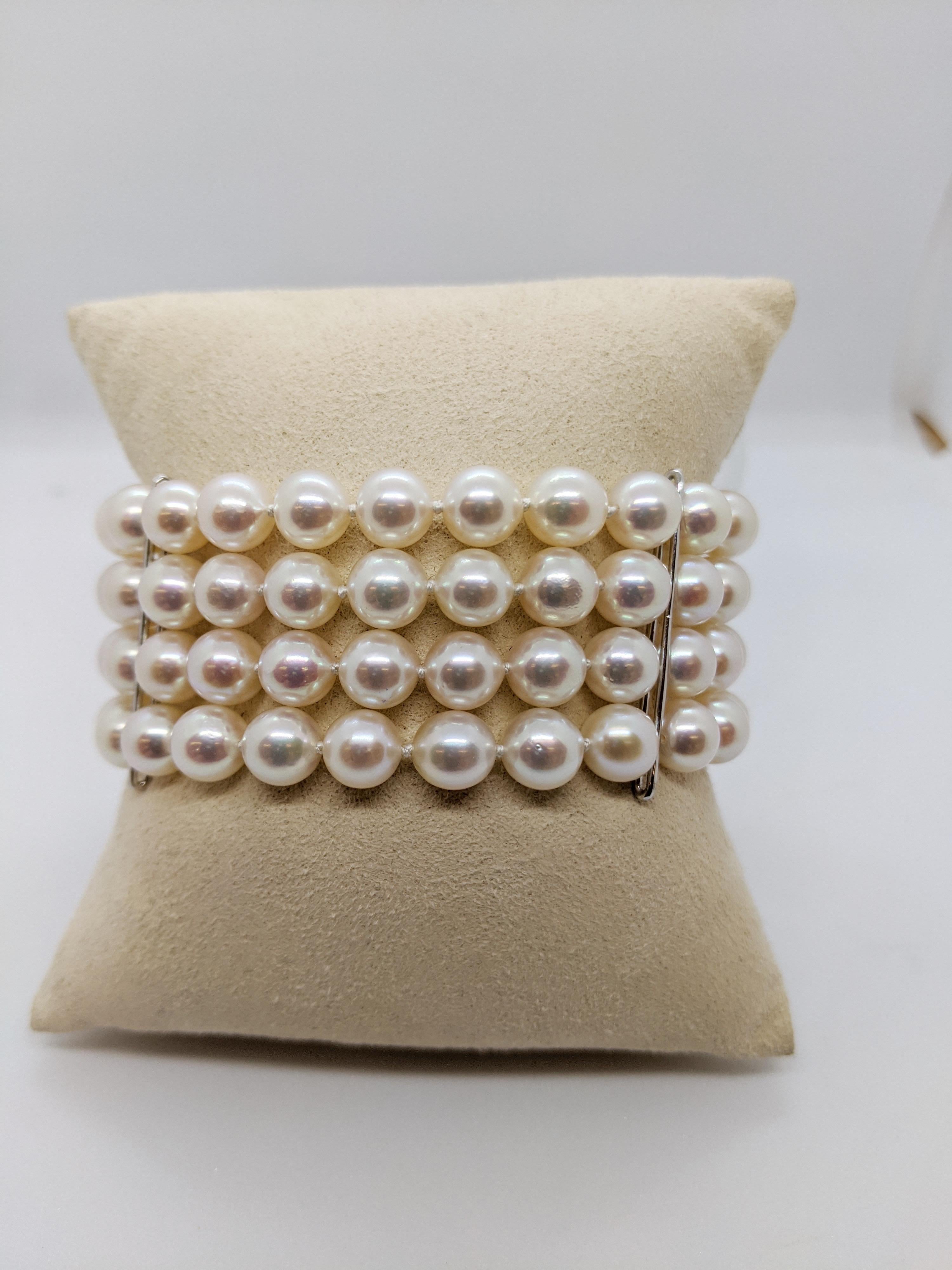 4 pearl bracelet