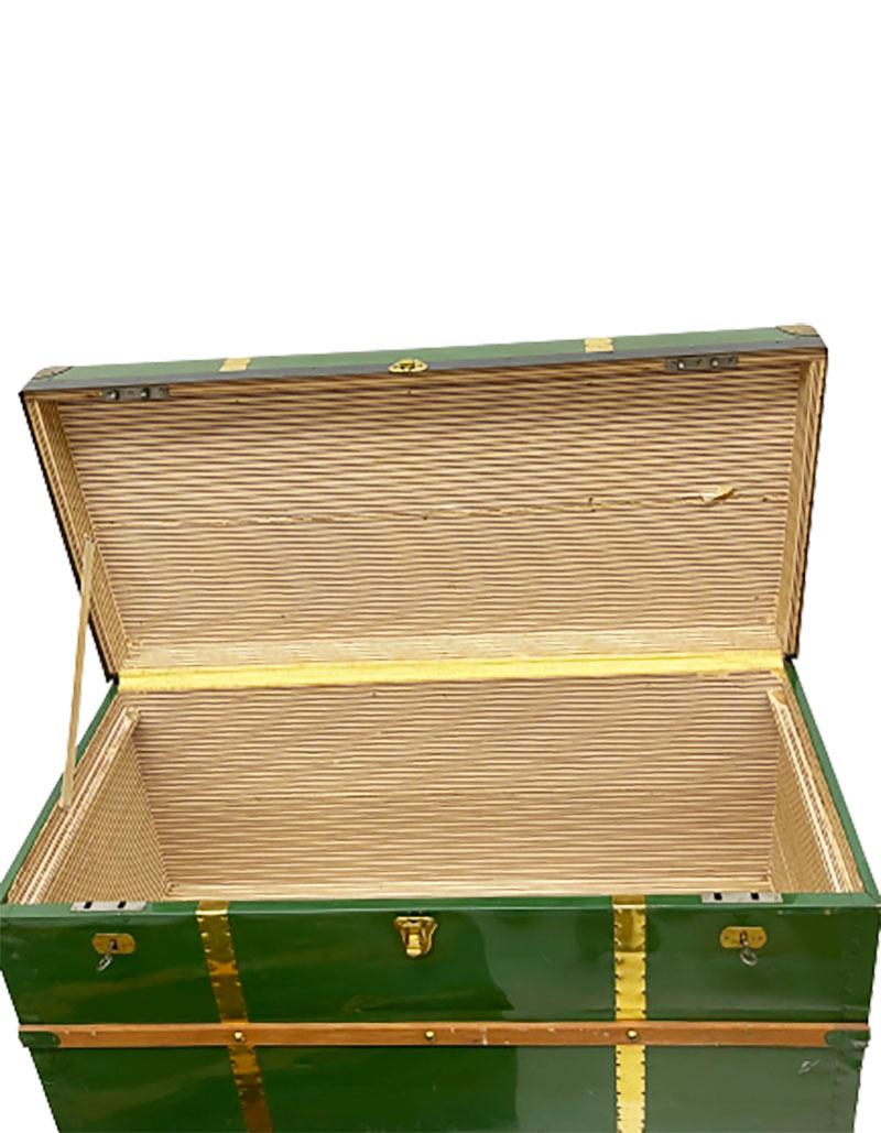 4 green Trunks, ca 1915 For Sale 3