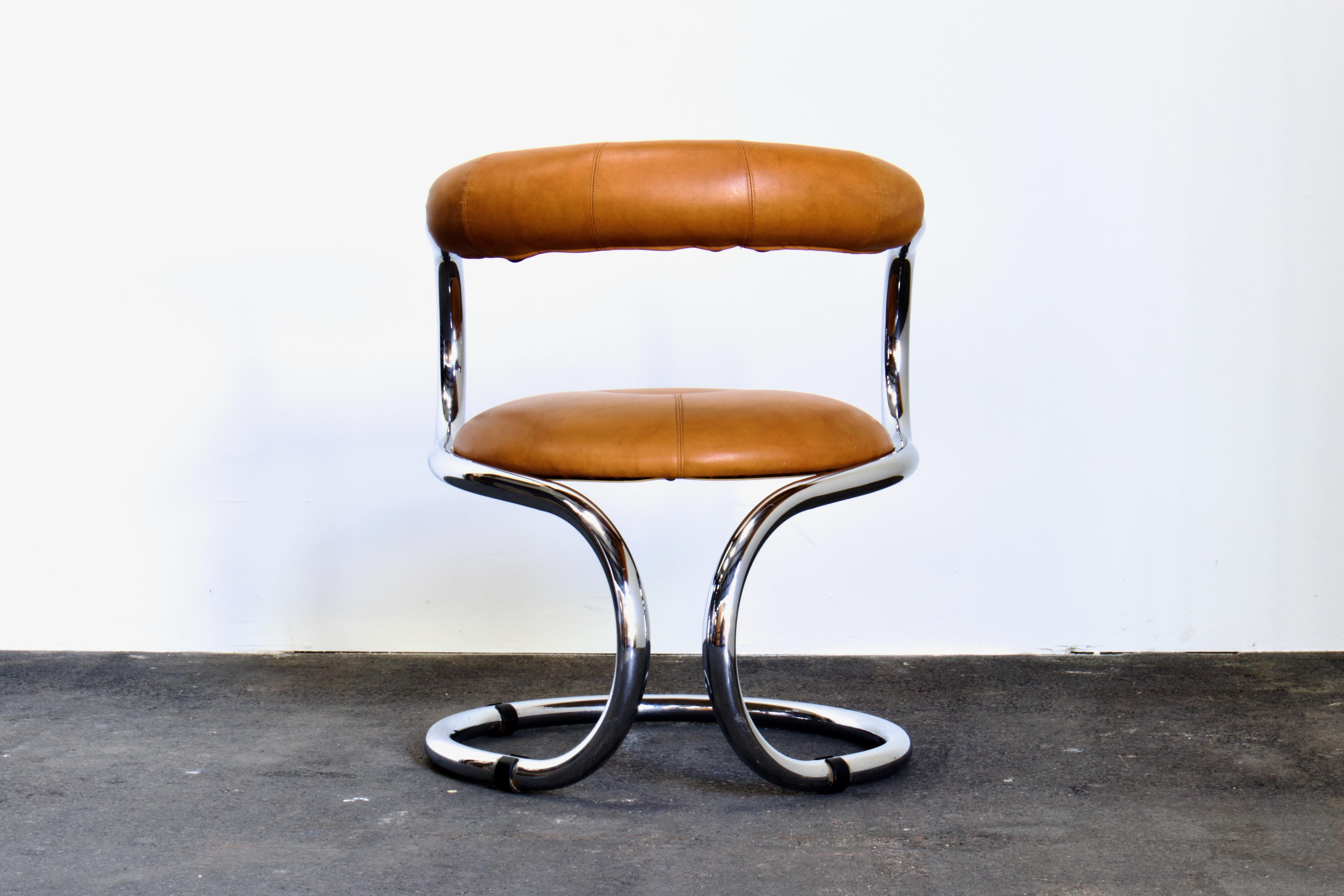 Imitation cuir 4 chaises chromées Tubolare de Rudi Bonzanini pour Tecnosalotto, Italie