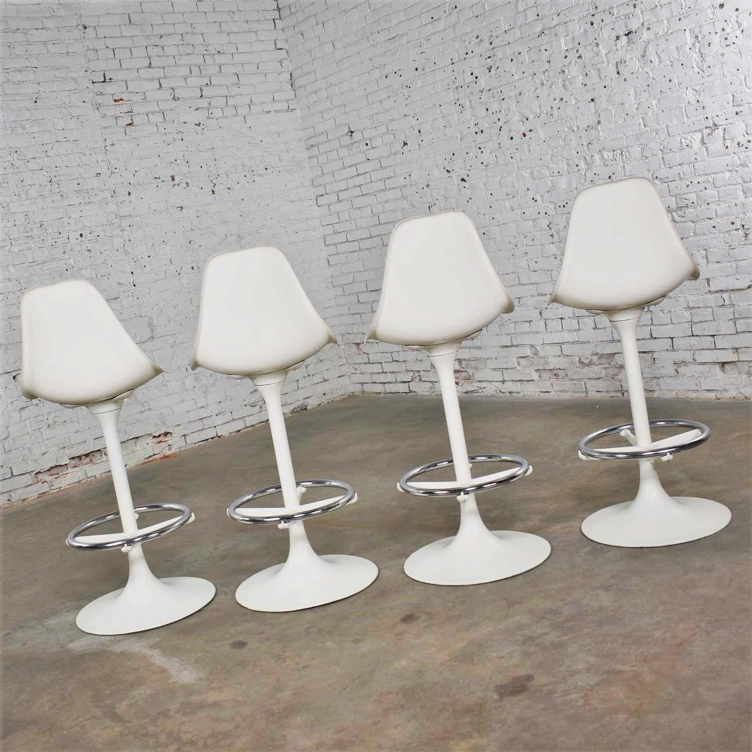 20th Century 4 Tulip Style White Swivel Barstools by Arthur Umanoff for Contemporary Shells