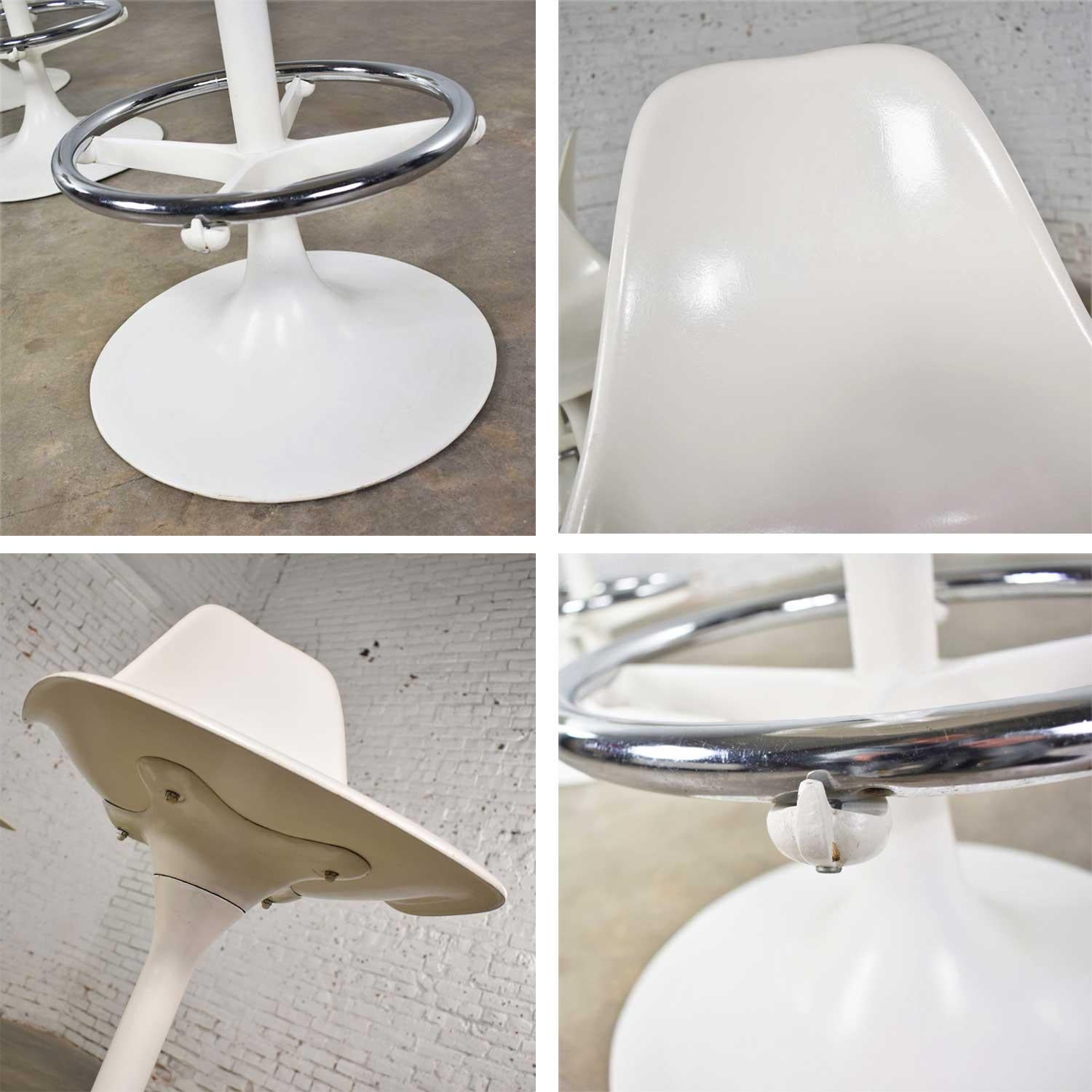 4 Tulip Style White Swivel Barstools by Arthur Umanoff for Contemporary Shells 2