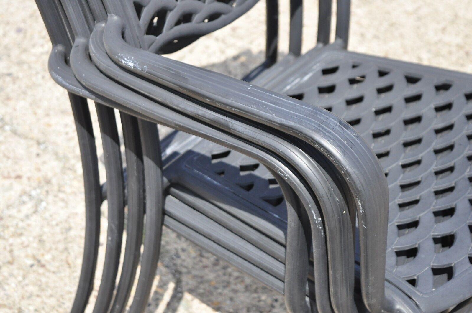 4 Chaise de salle à manger de jardin en métal aluminium noir de style méditerranéen toscan en vente 1