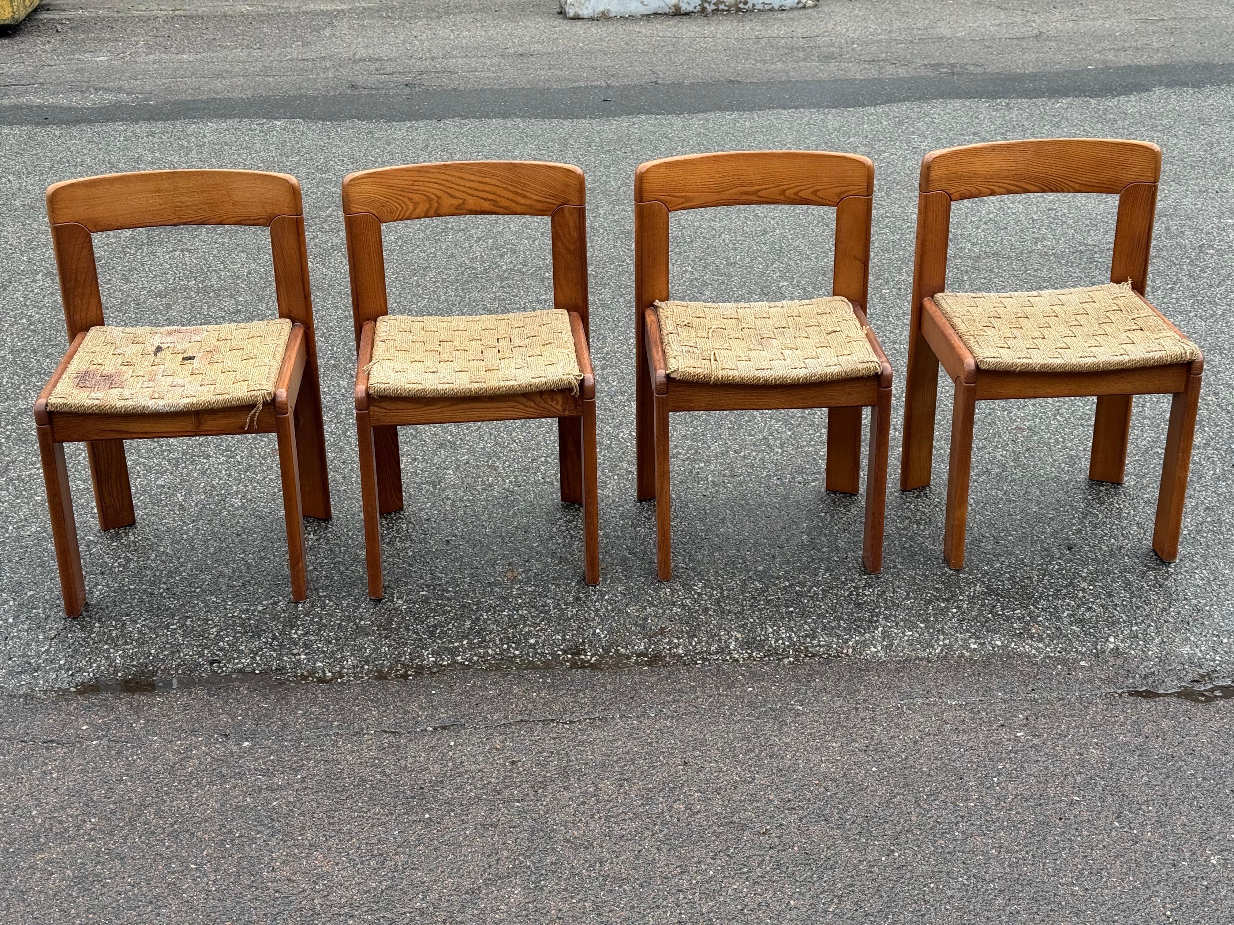 4 sedie da pranzo italiane uniche del Mid century modern degli anni '60 in vendita 6