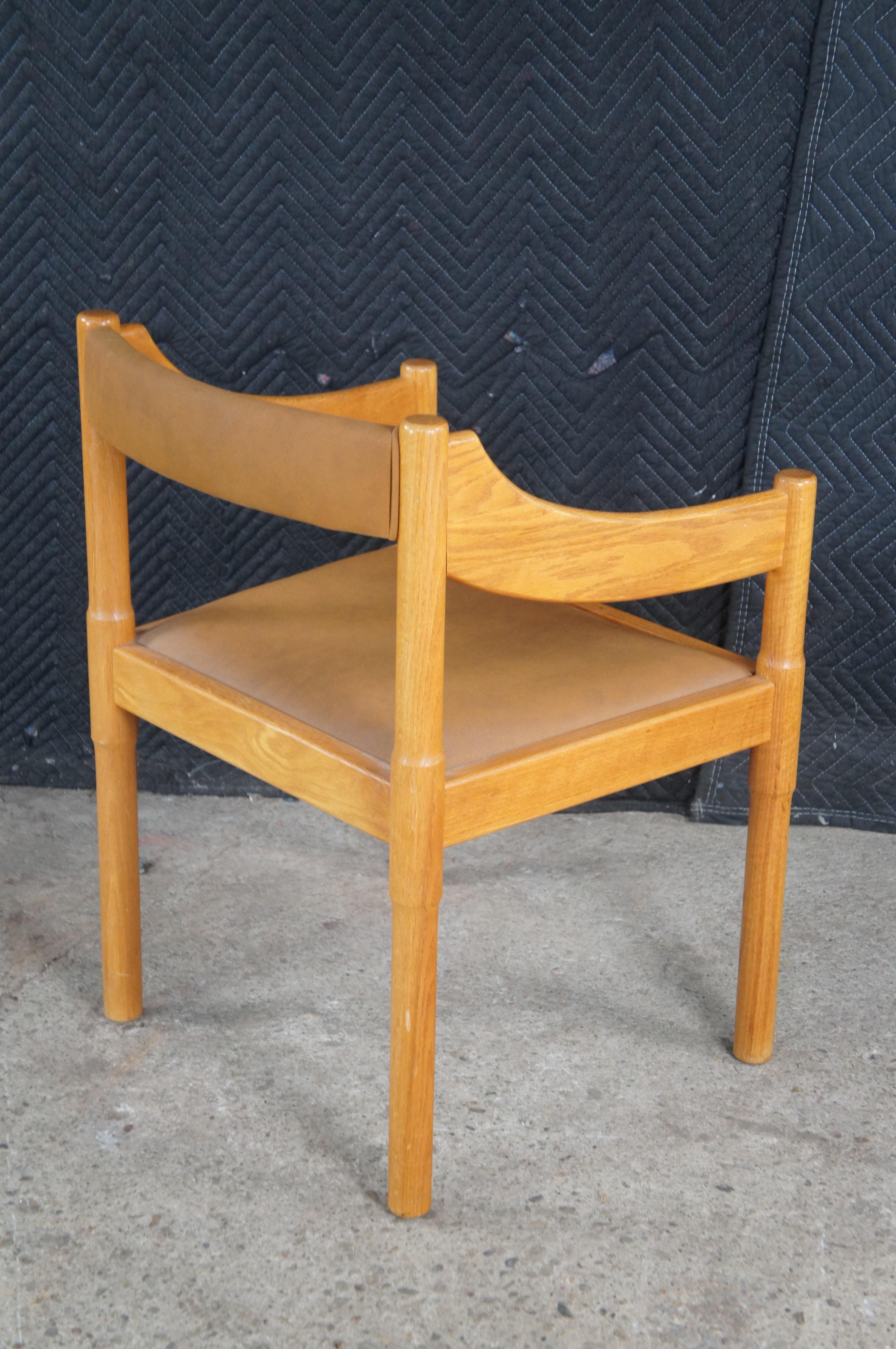 4 Vico Magistretti Italienisch Mitte des Jahrhunderts Modern Carimate Dining Sessel Leder im Angebot 4