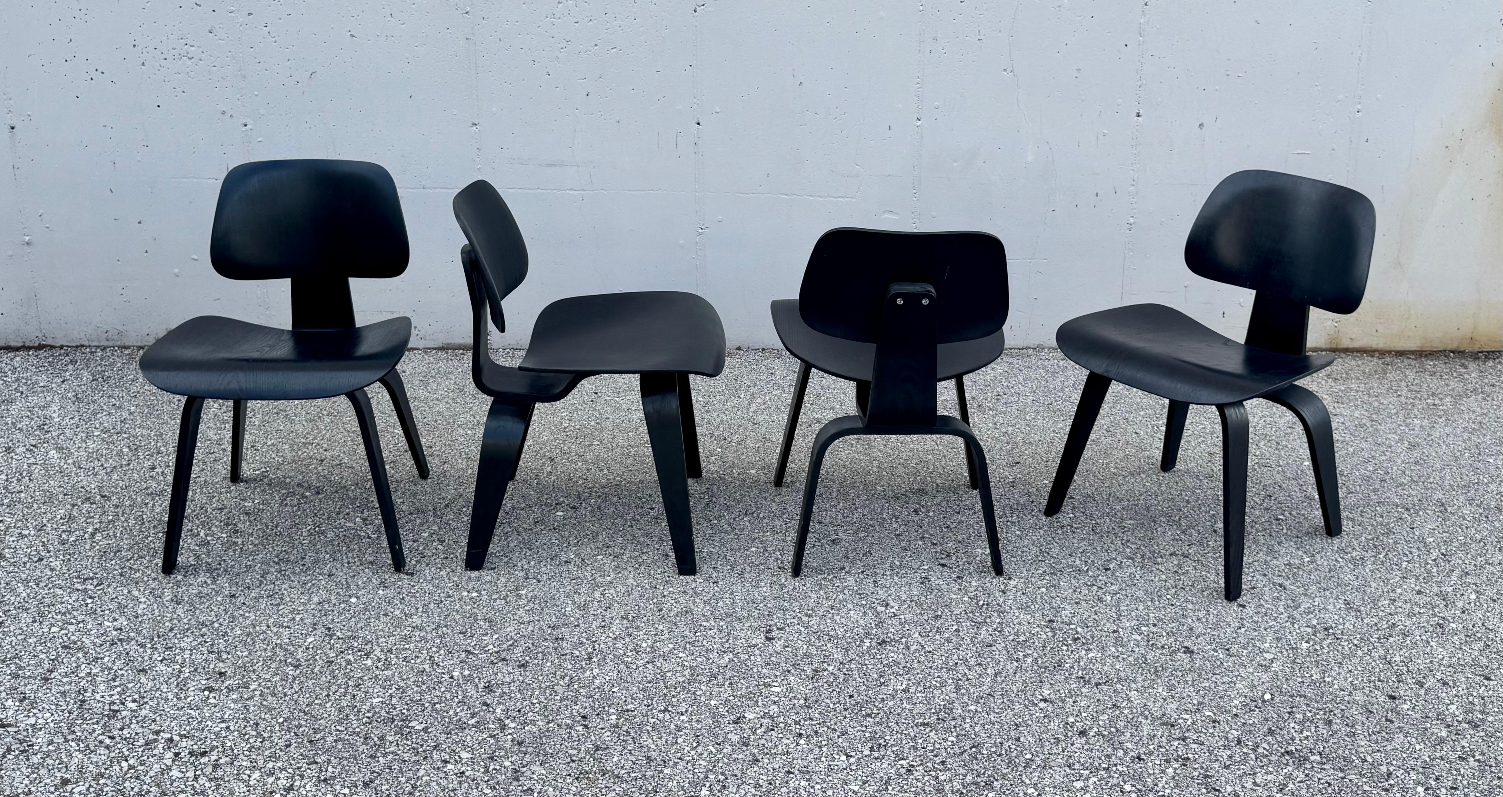 Mid-Century Modern 4 Vintage Charles & Ray Eames Ebonized Plywood DCW Chairs for Herman Miller For Sale