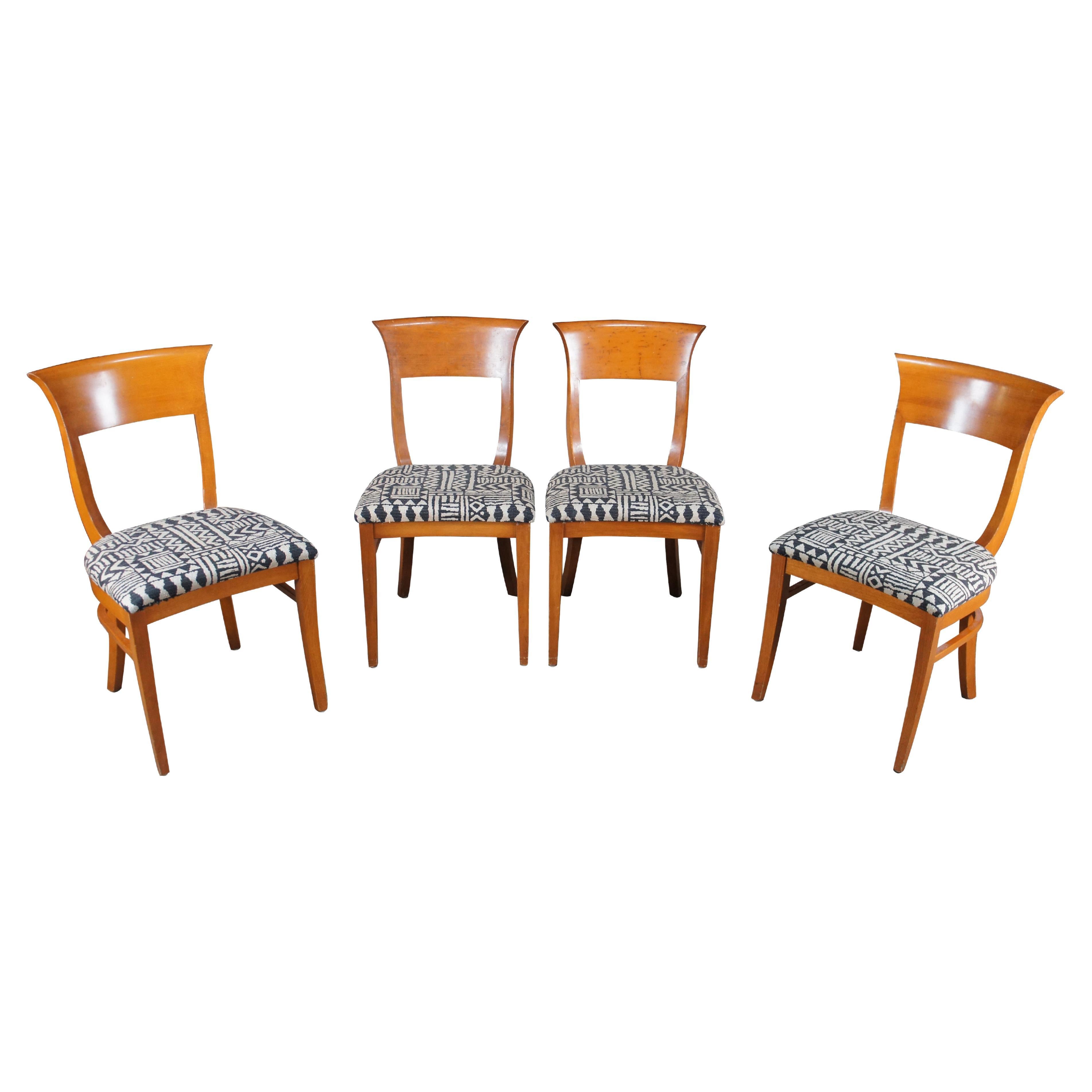 What are the head dining chairs called?