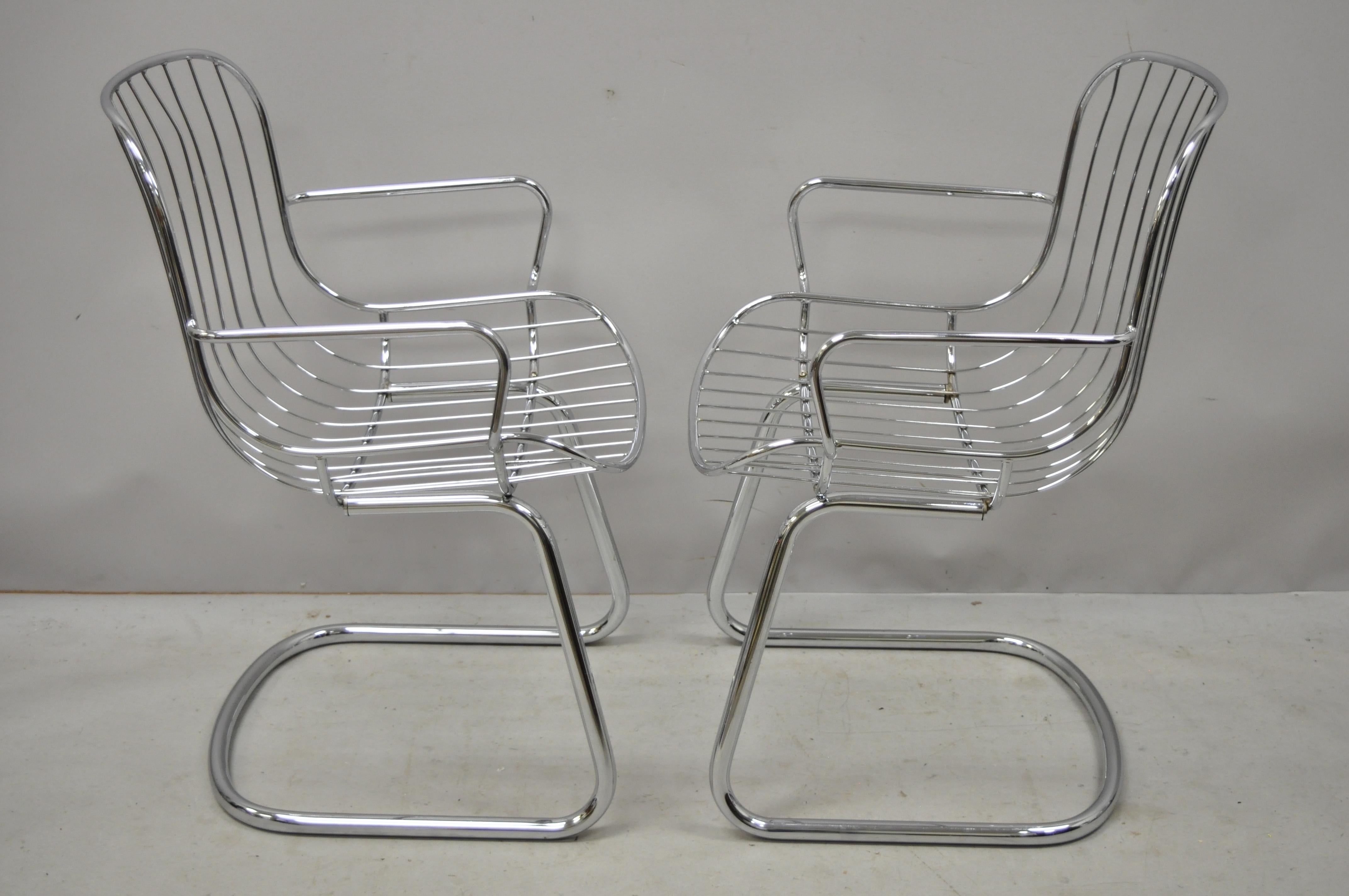 4 Vintage Italian Mid-Century Modern Tubular Chrome Cantilever Dining Armchairs In Good Condition For Sale In Philadelphia, PA