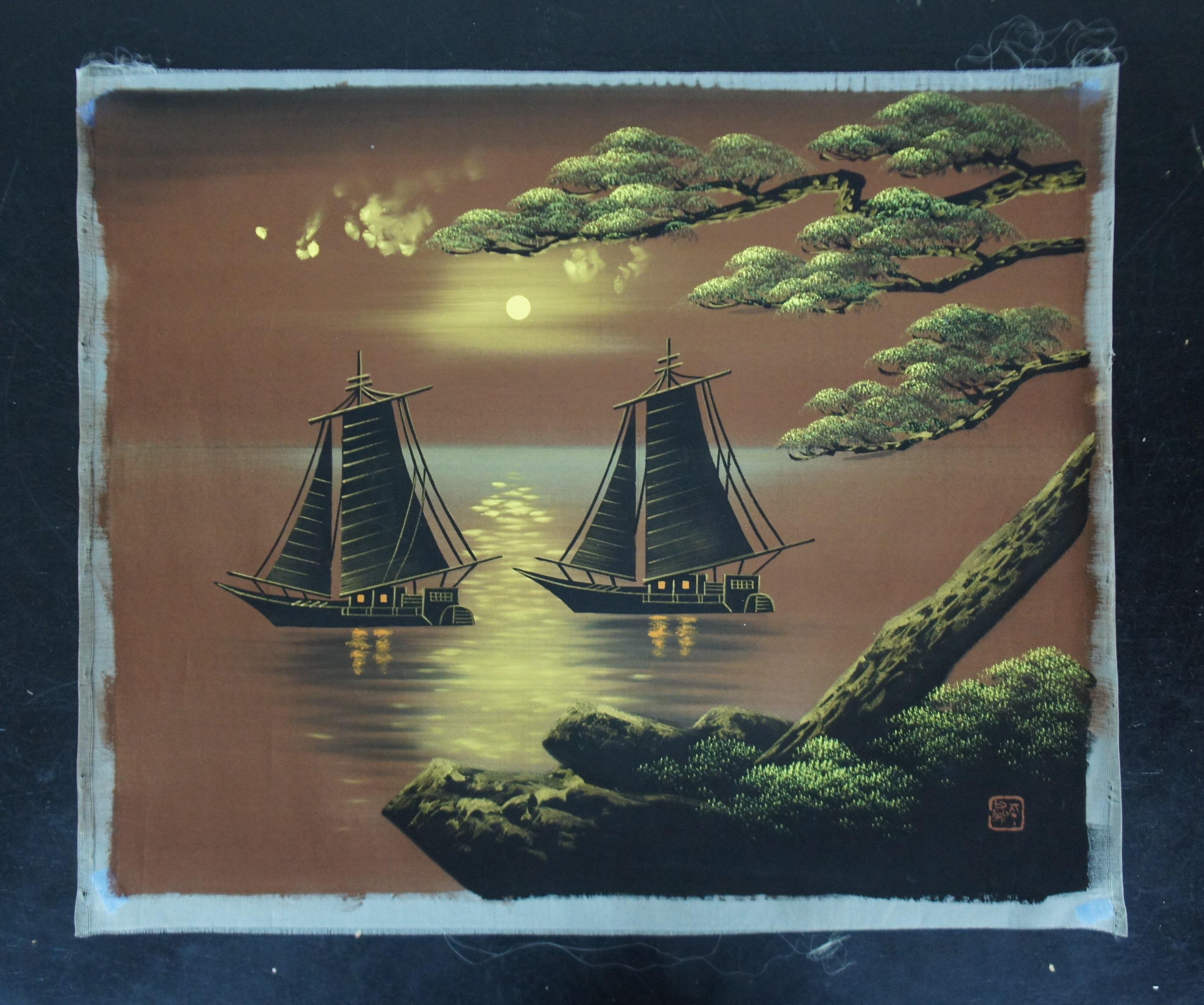 4 Vintage Japanese Watercolor Paintings on Silk Geisha Seascape Landscape Boats In Good Condition For Sale In Dayton, OH