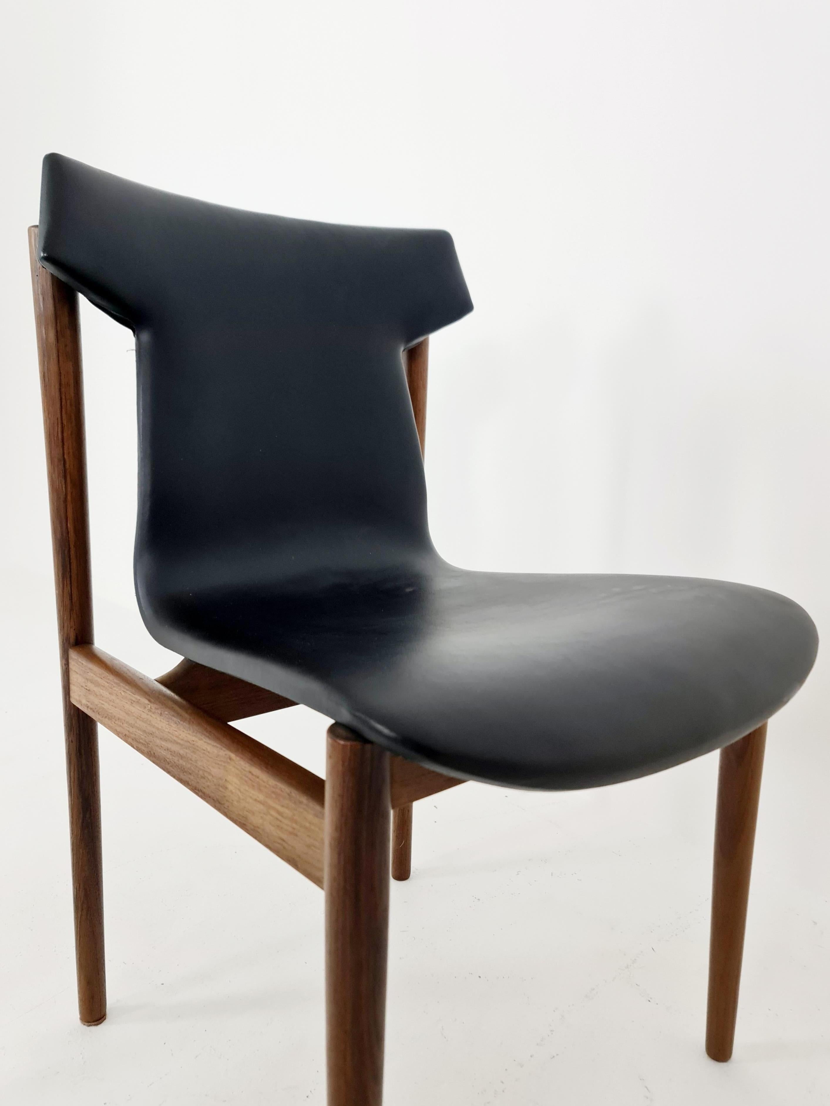4 Vintage solid Rosewood chairs By Inger Klingenberg for Fristho Holland For Sale 5