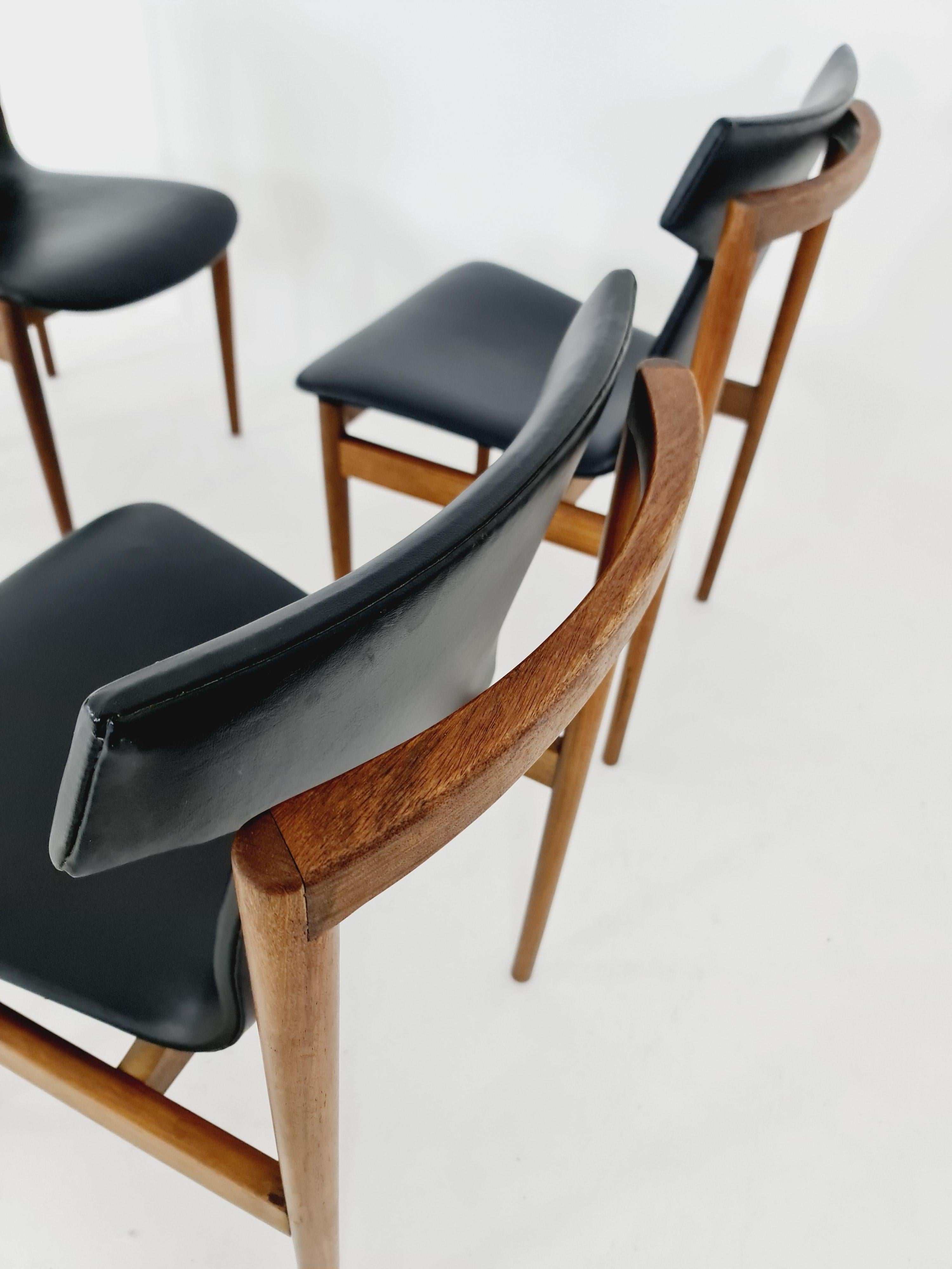 4 chaises vintage en bois de rose massif d'Inger Klingenberg pour Fristho Holland en vente 2