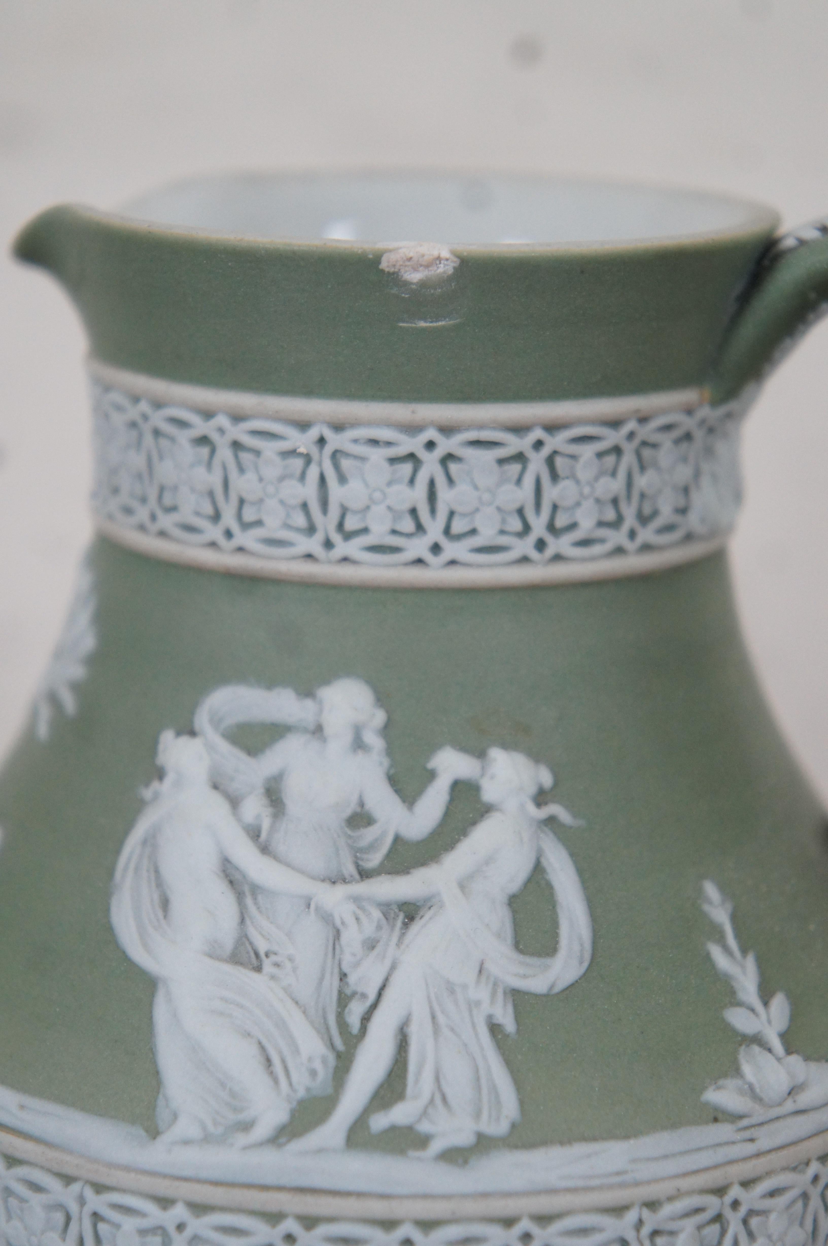 wedgwood green jasperware vase
