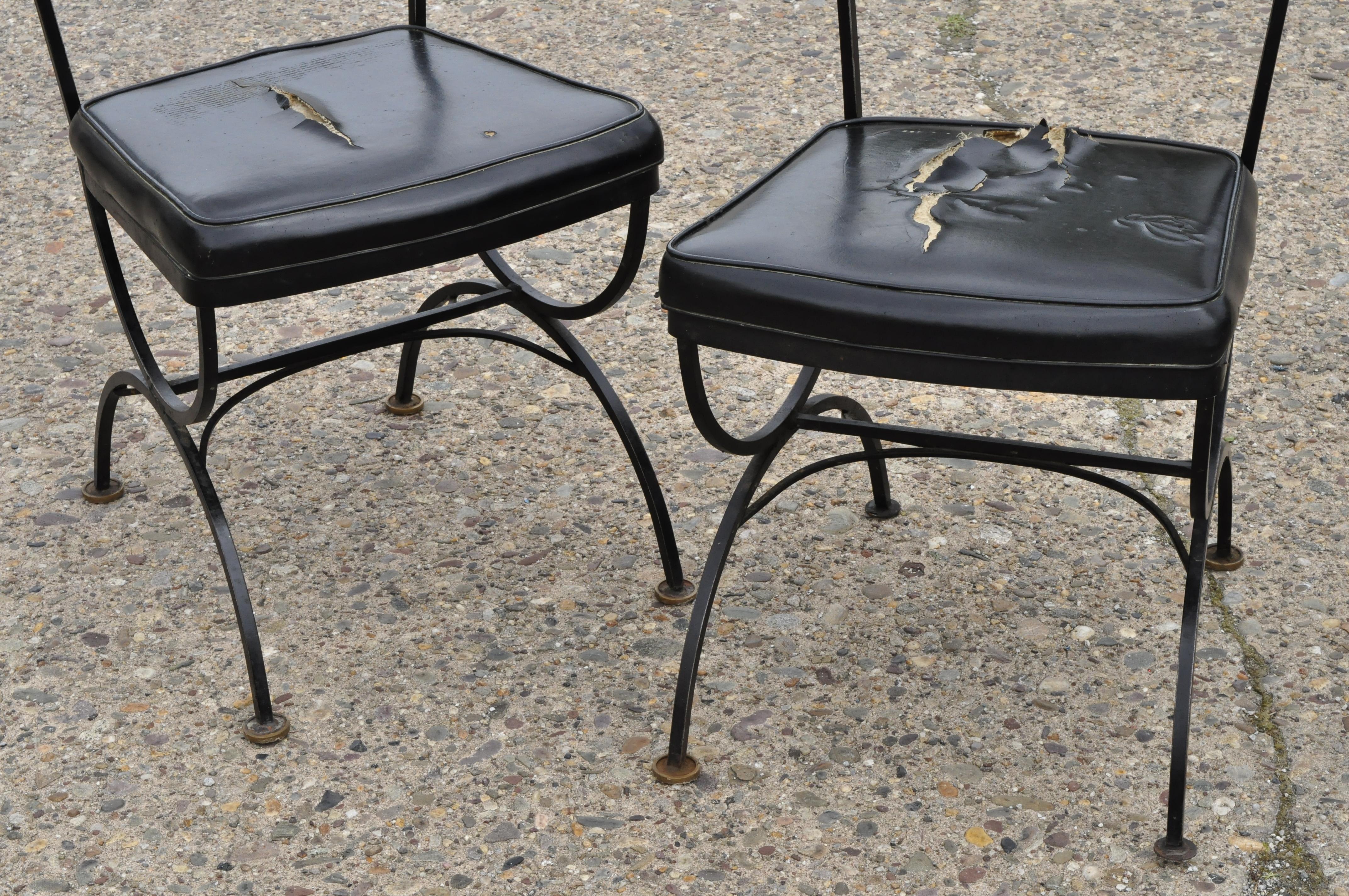 4 chaises de salle à manger vintage Woodard de style Andalusien en fer forgé par Contempo Frames 1