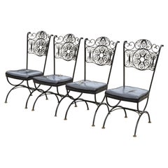 4 chaises de salle à manger vintage Woodard de style Andalusien en fer forgé par Contempo Frames