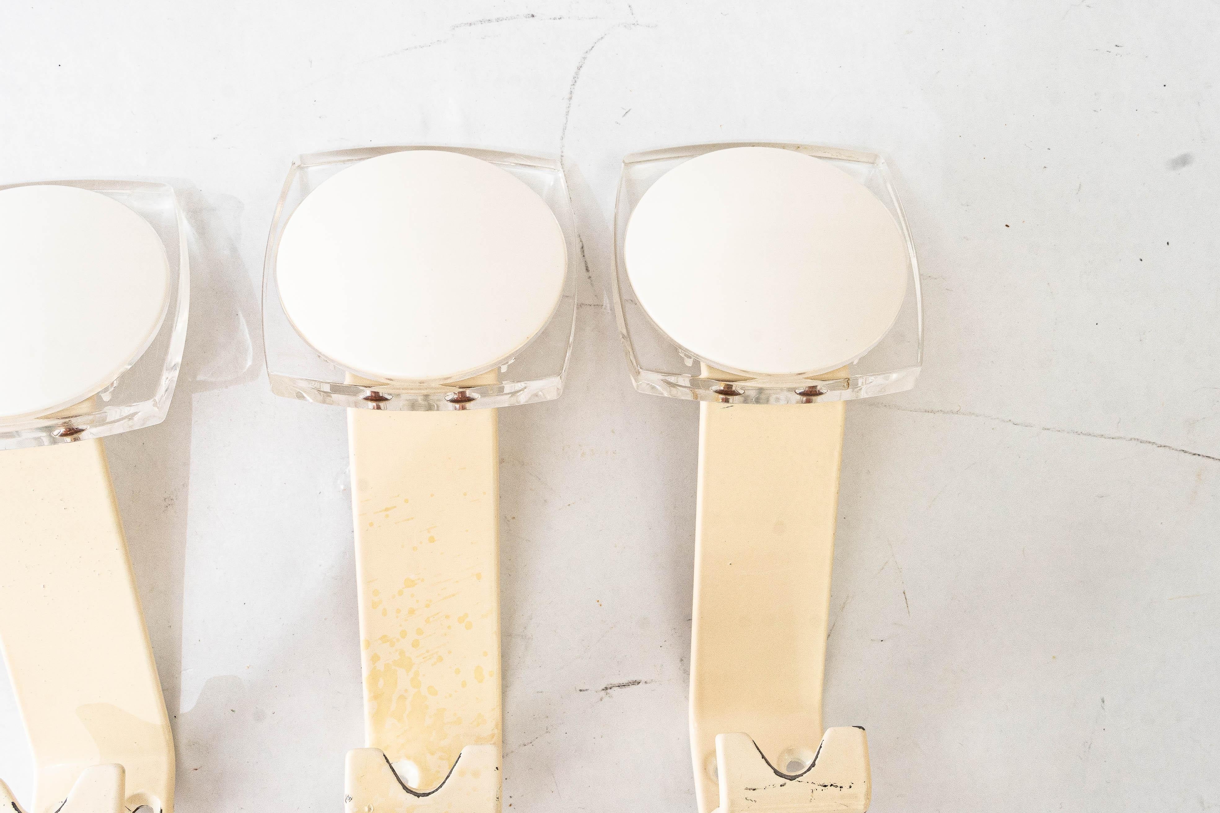Mid-Century Modern 4 Wall Hooks Vienna, 1970s ( priced and sold per piece ) For Sale