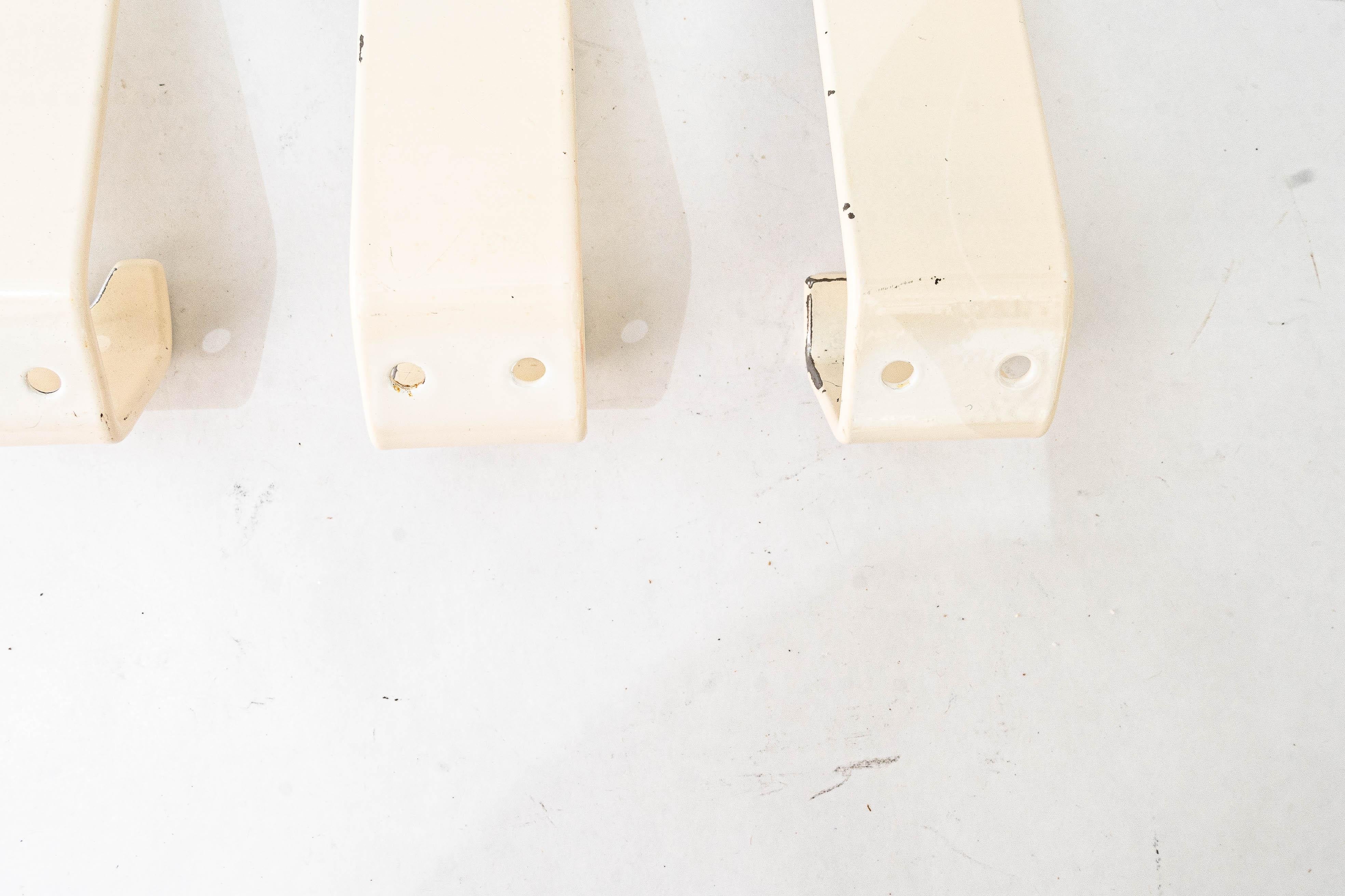 4 Wall Hooks Vienna, 1970s ( priced and sold per piece ) In Good Condition For Sale In Wien, AT