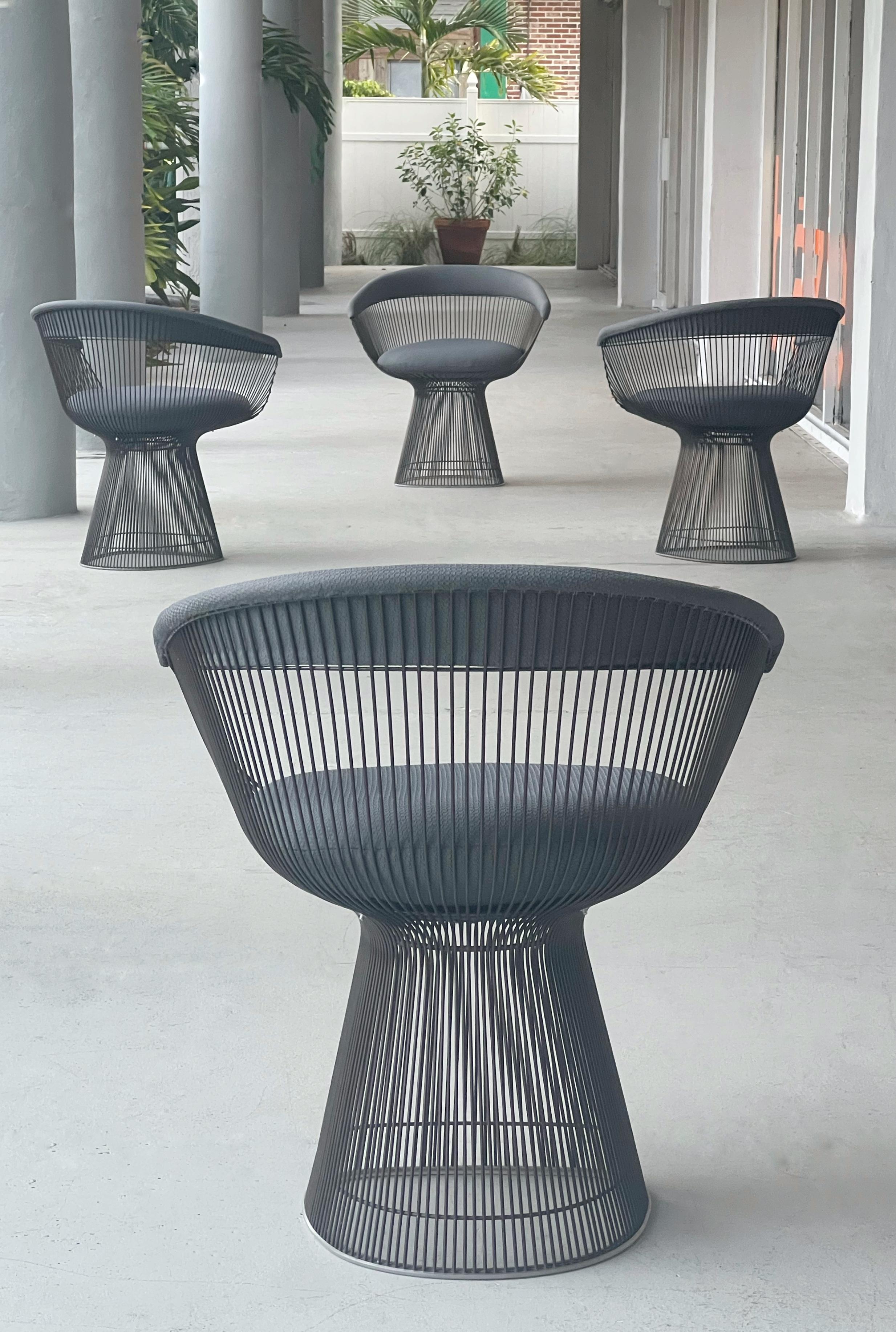 Americano 4 Sedie da pranzo Warren Platner per Knoll in bronzo Poltrone in vendita