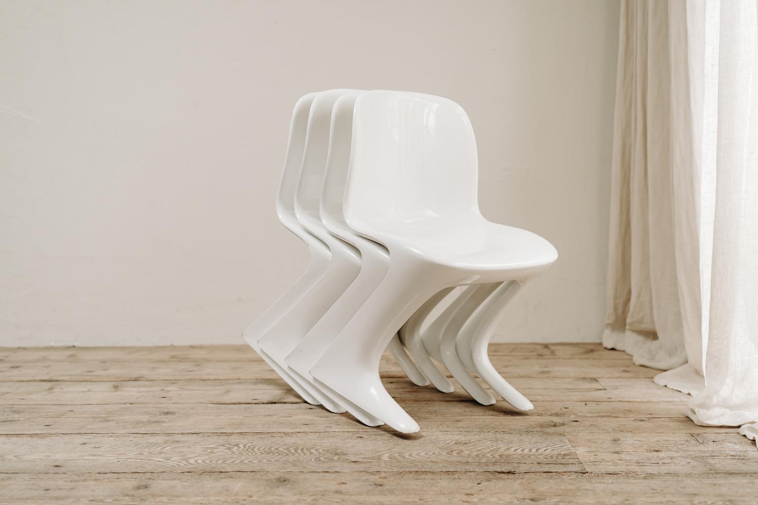 4 White Kangaroo Chairs by Ernst Moeckl 1