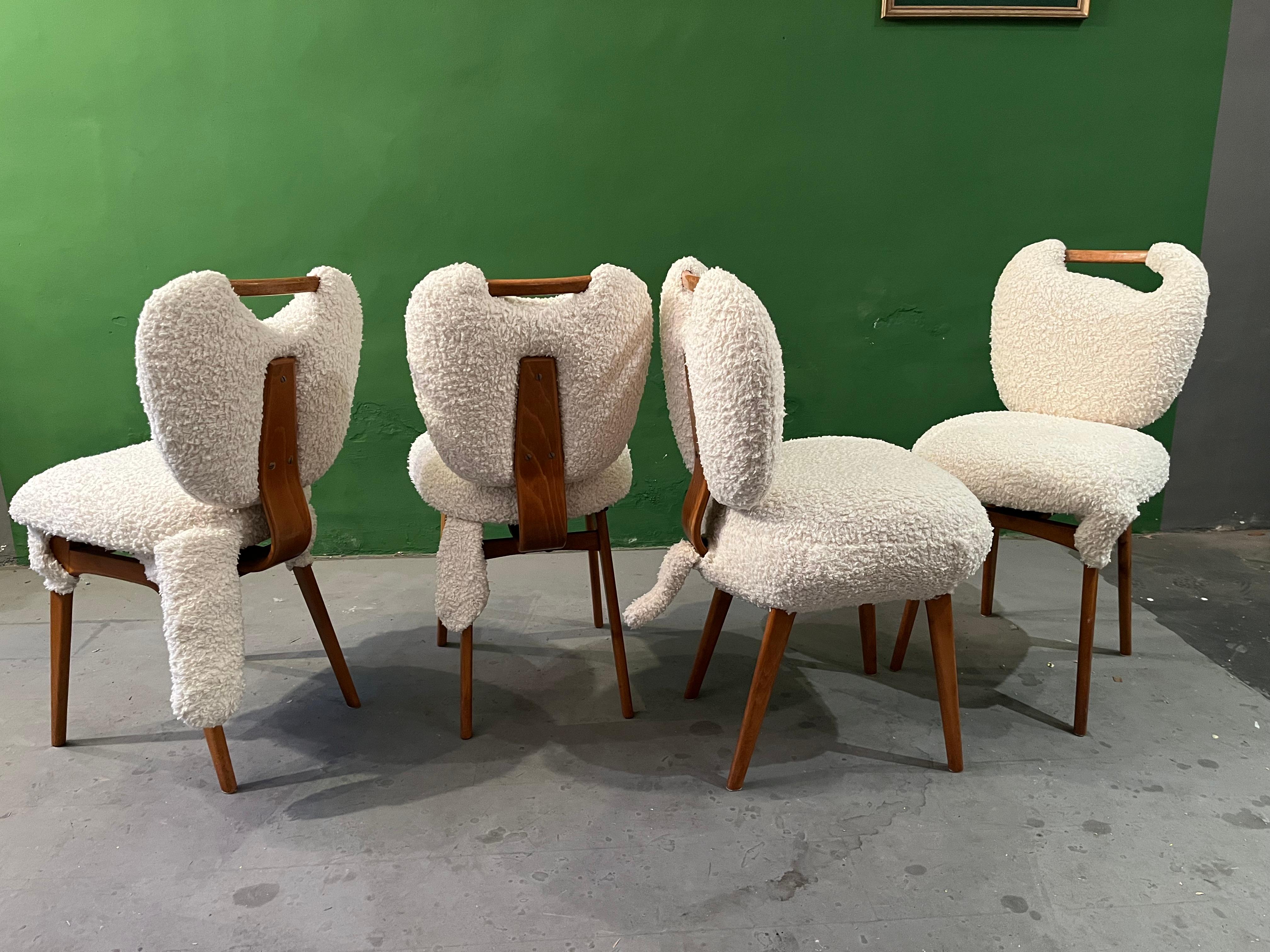 4 weiße Teddy-Stühle von Markus Friedrich Staab  (Deutsch) im Angebot