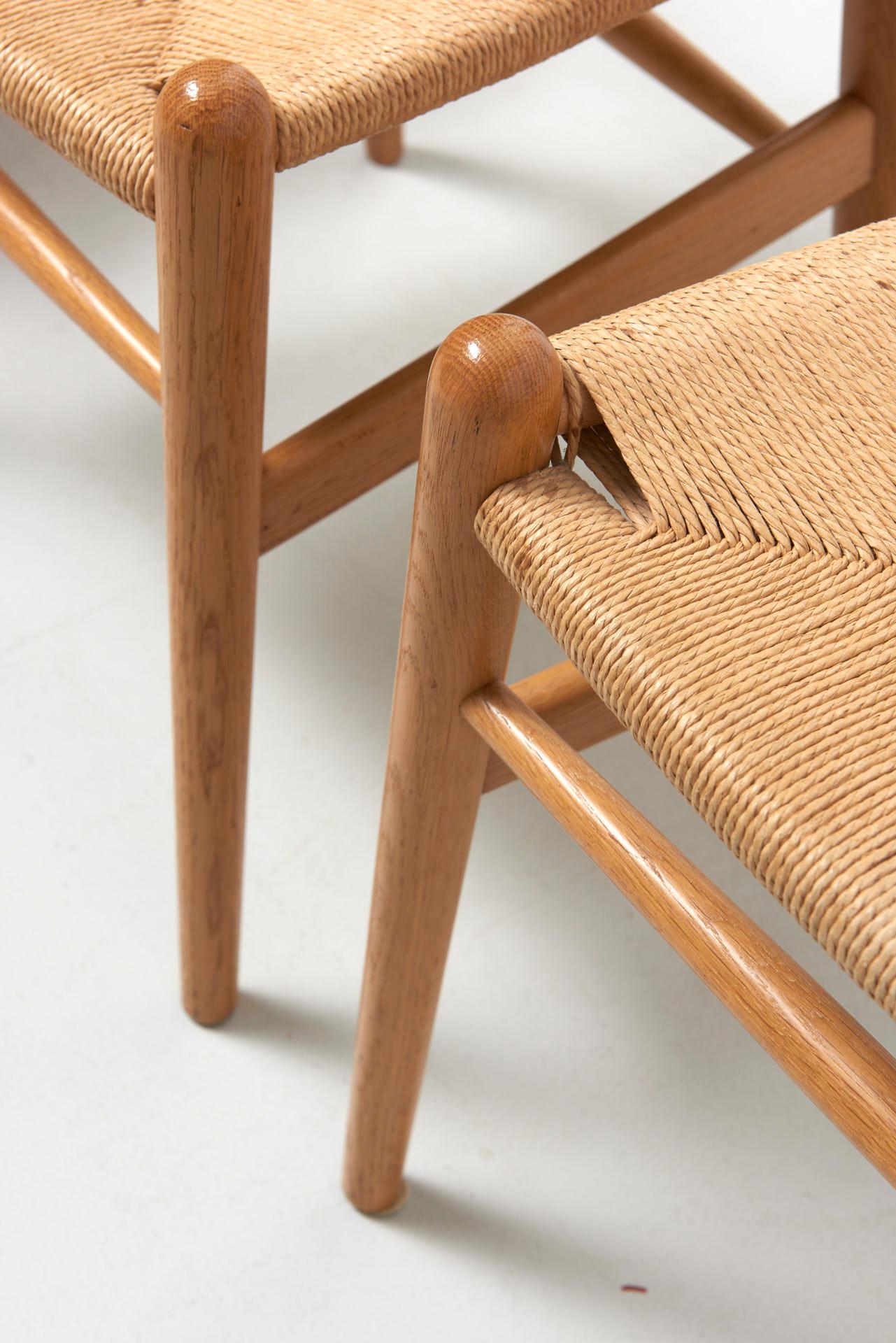 4 'Wishbone' Chairs in Oak Ch24 by Hans Wegner for Carl Hansen 3