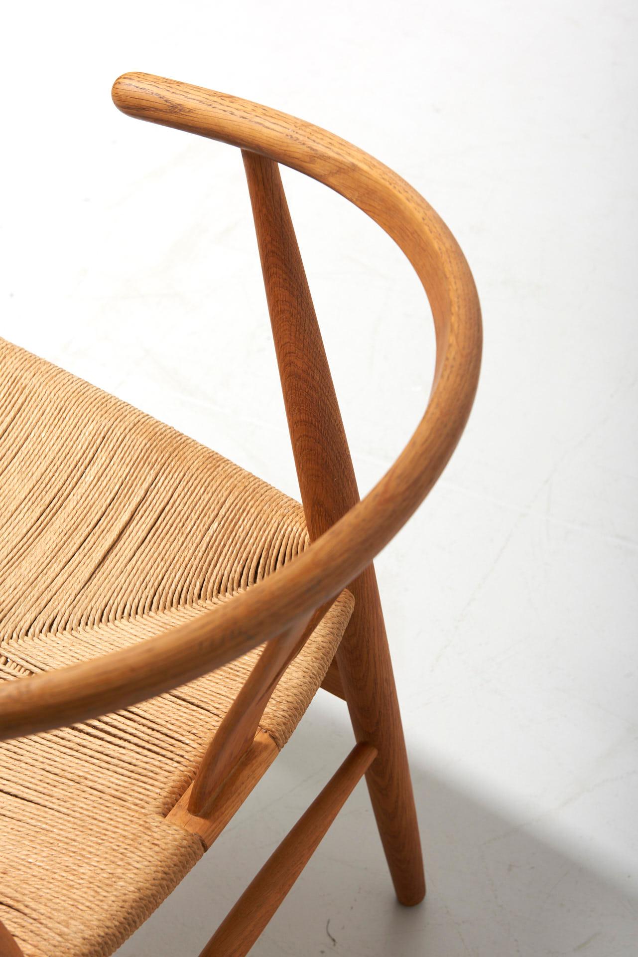 4 'Wishbone' Chiars in Oak, Hans J. Wegner 11