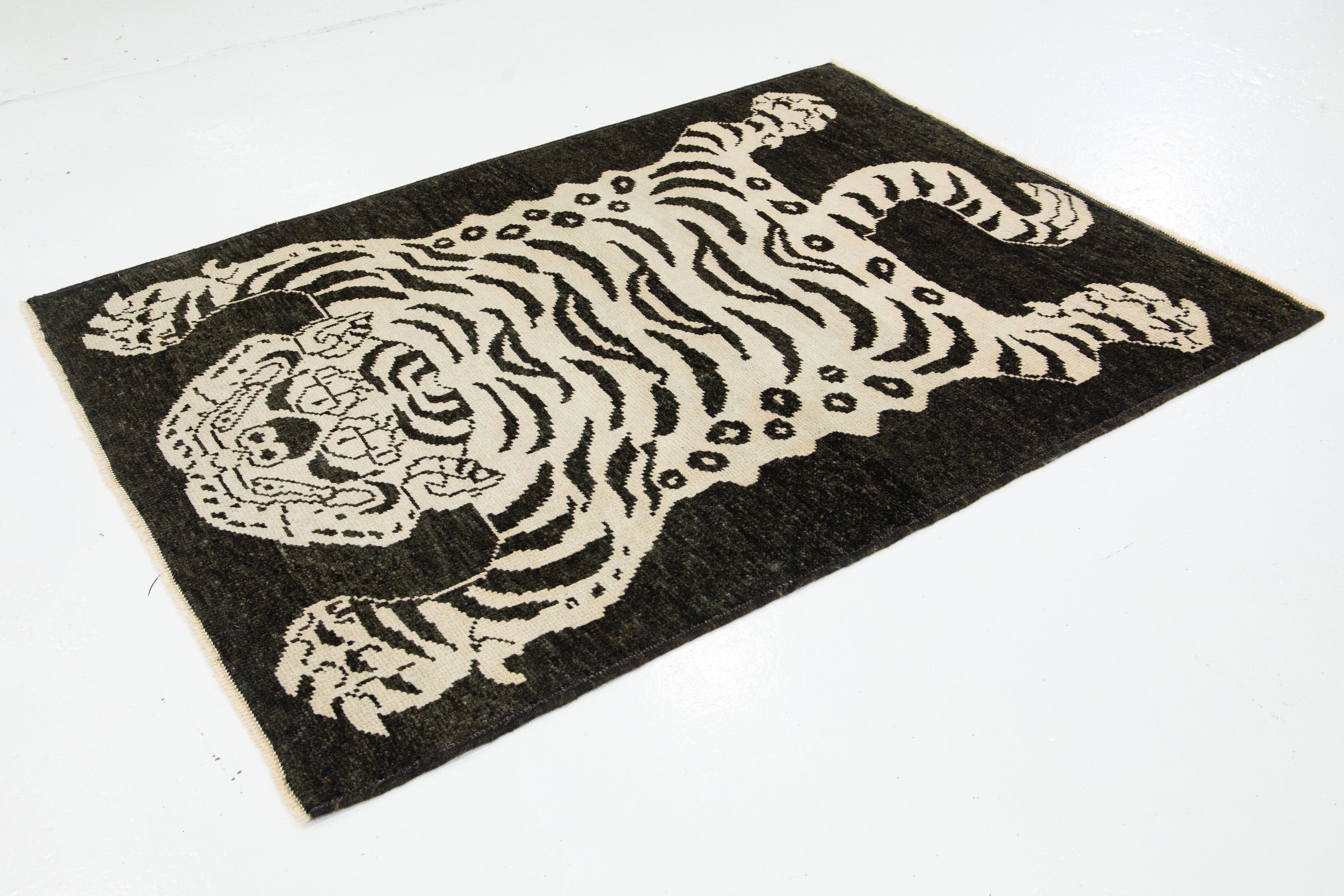 Hand-Knotted 4 x 6 Handmade Black Modern Wool Rug Pictorial Designed  For Sale