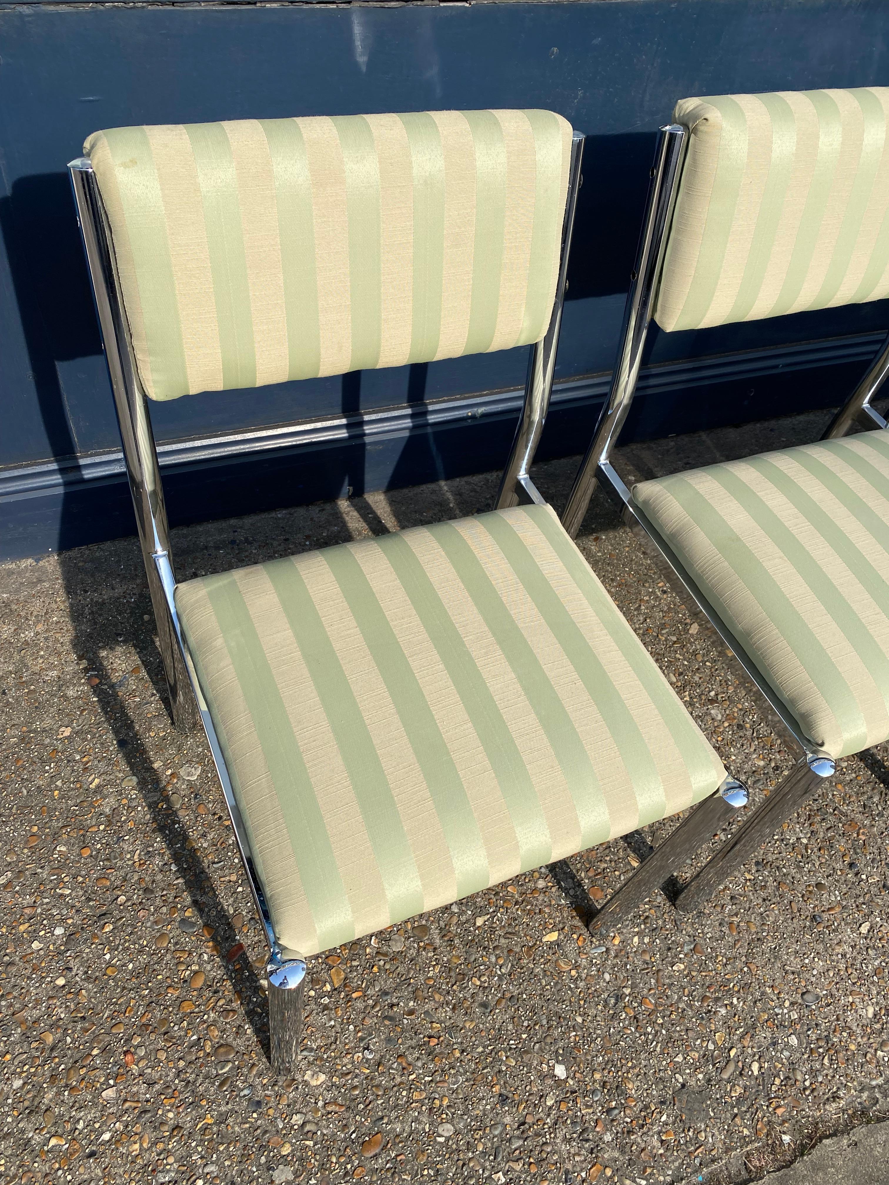 4 x Chrom-Esszimmerstühle 1970er Hollywood Regency Modernistischer Vintage-Tisch Italienisch im Angebot 5