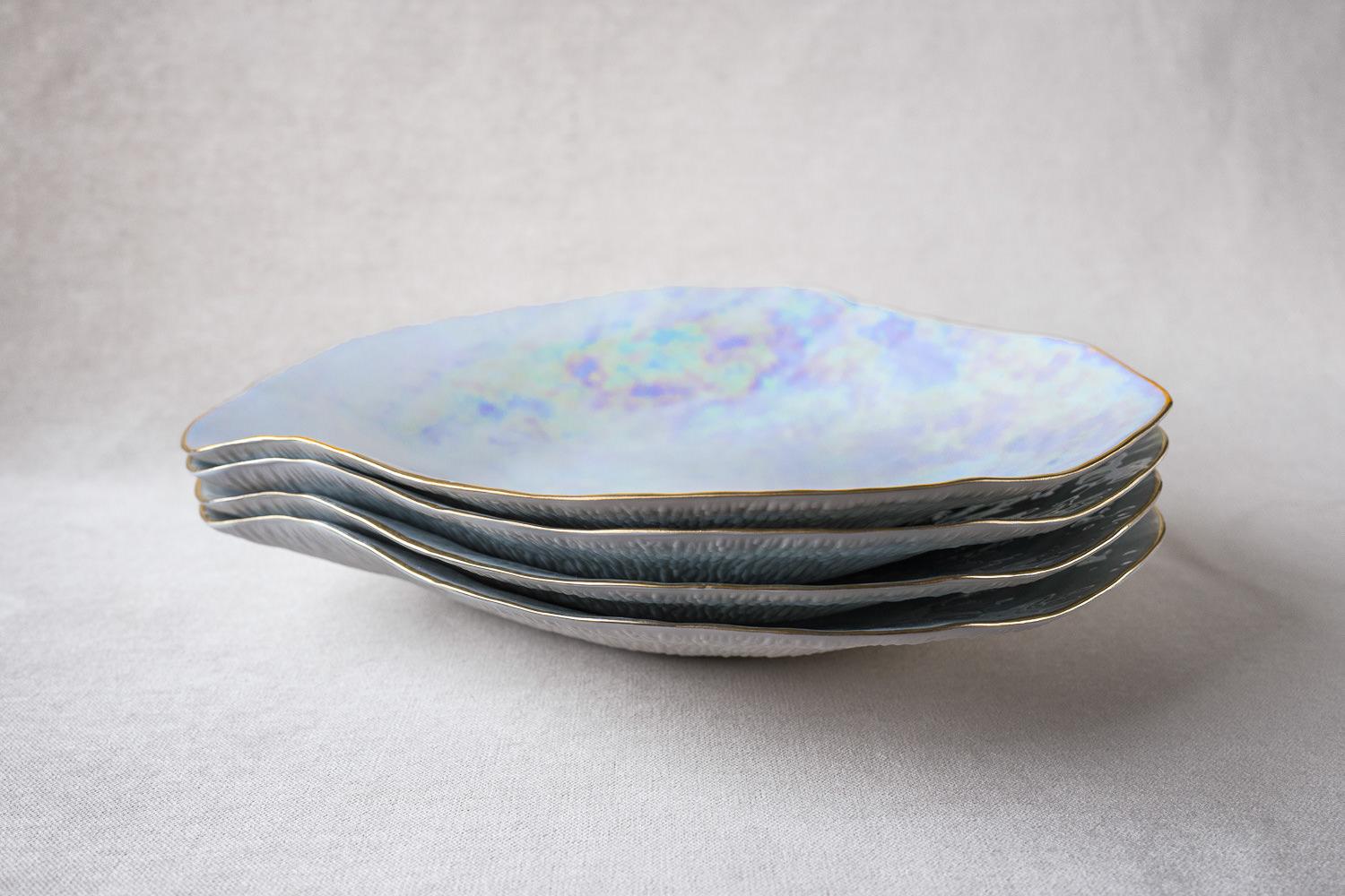 iridescent plate set