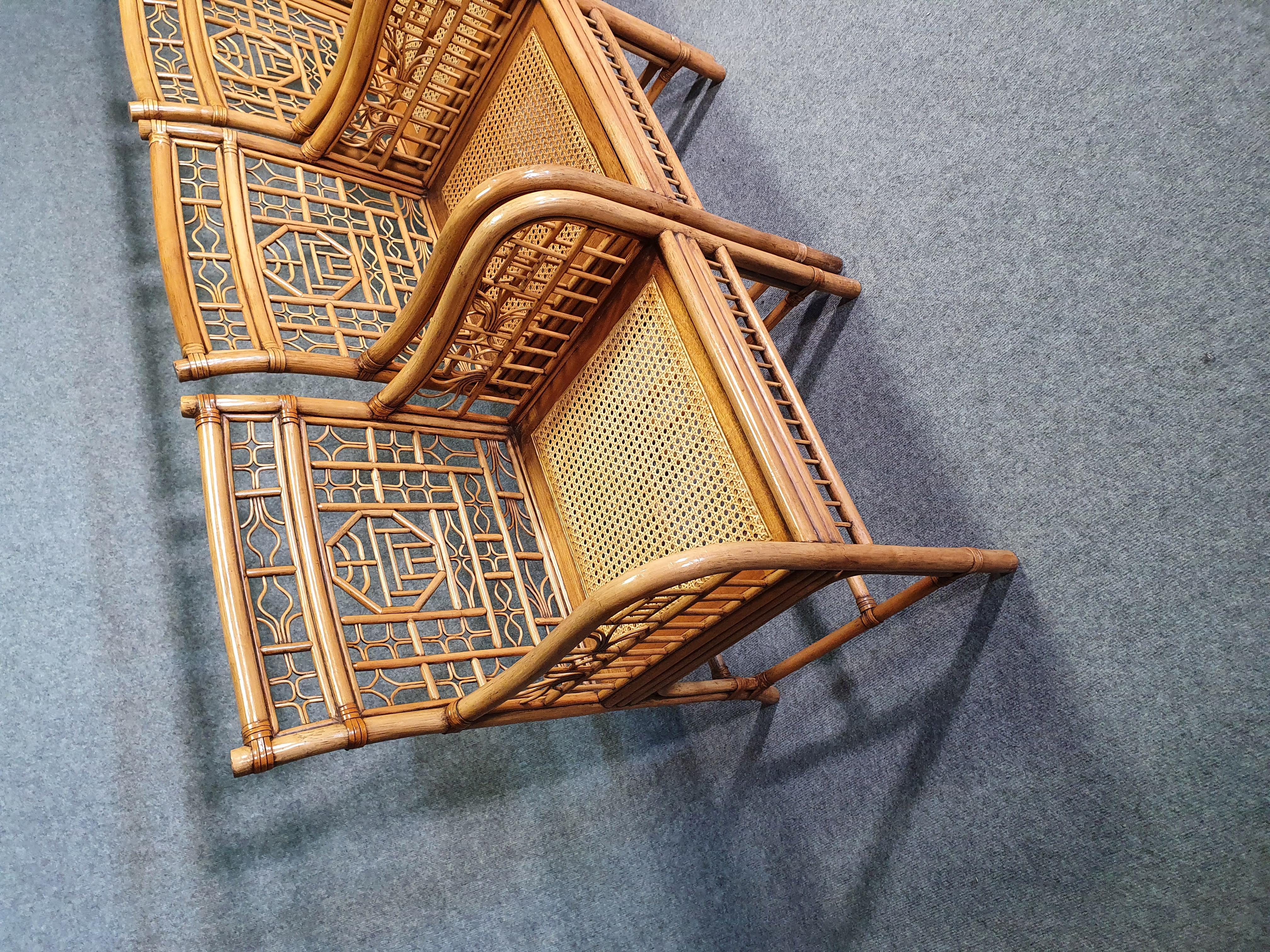 Art déco 4 x Chaise en rotin Mcguire marquée Chinois / Chinoiserie Chique bamboo en vente