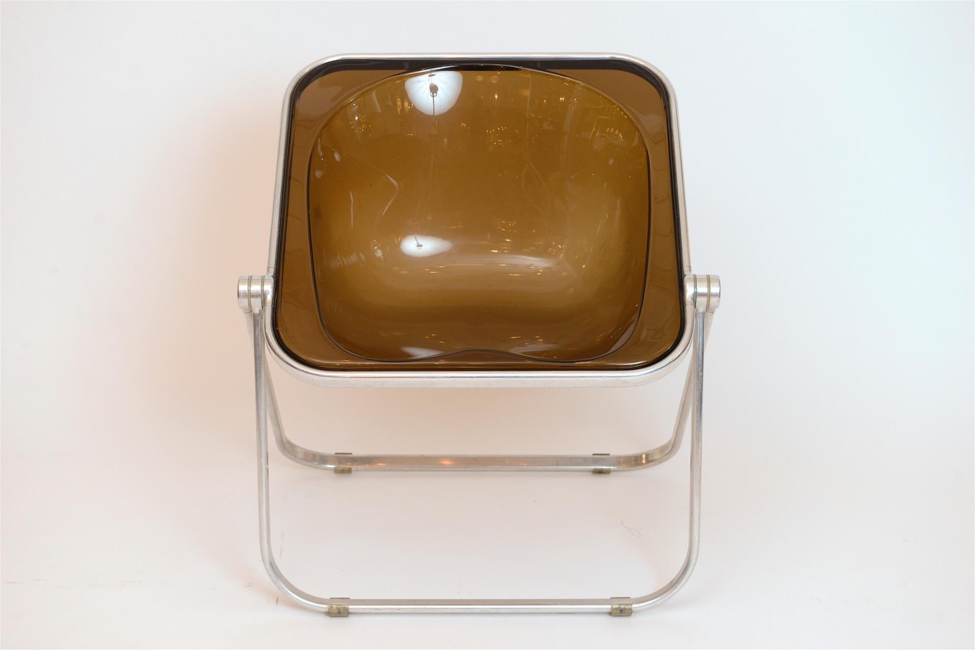 4 x Plona Folding Lucite and Chrome Chairs for Castelli, circa 1969 In Good Condition In London, GB