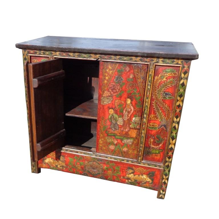40″ 19th Century Qing Gansu Painted Cabinet For Sale 1