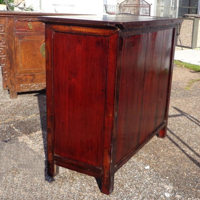 40″ 19th Century Qing Gansu Painted Cabinet For Sale 3
