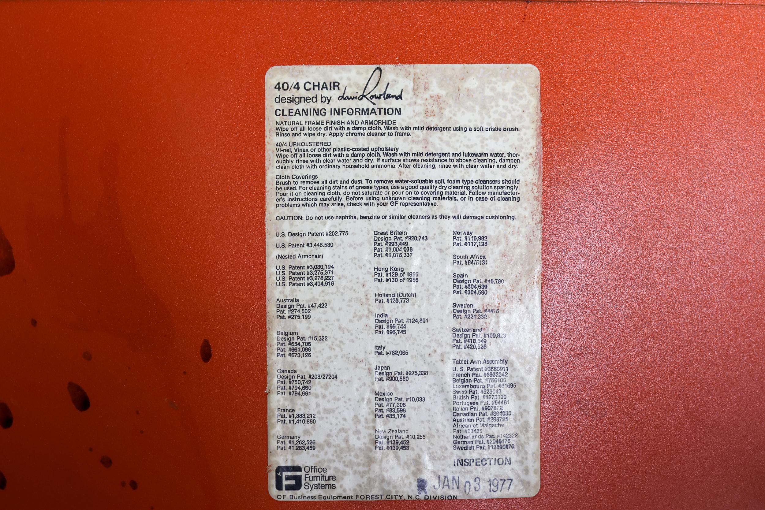 Chaises 40/4 par David Rowland - Rouge et Brown, Vintage 1970s, OF USA en vente 4