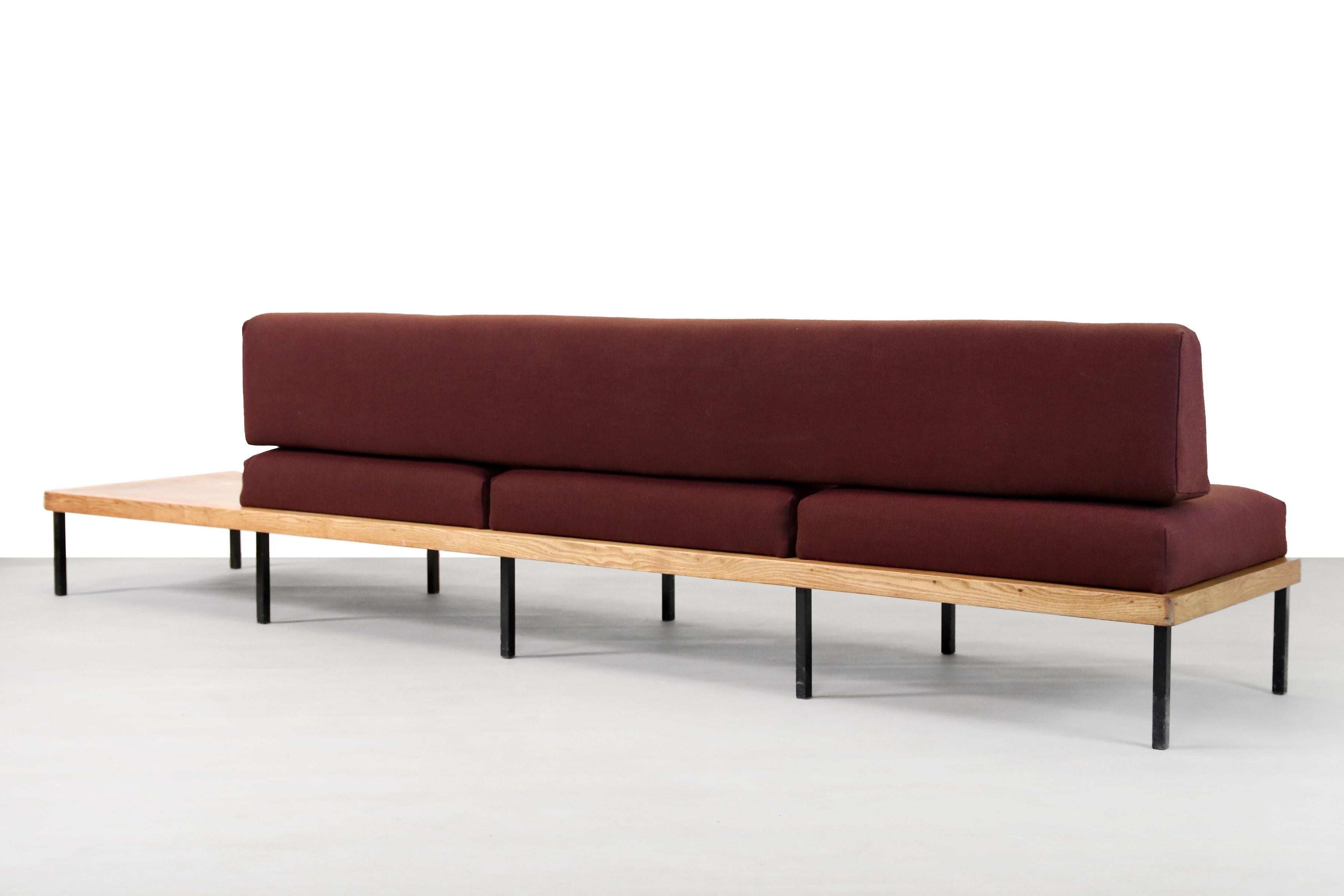 Mid-Century Modern Minimalist Oak Wooden Design Bench Dutch Design Sofa with integrated table
