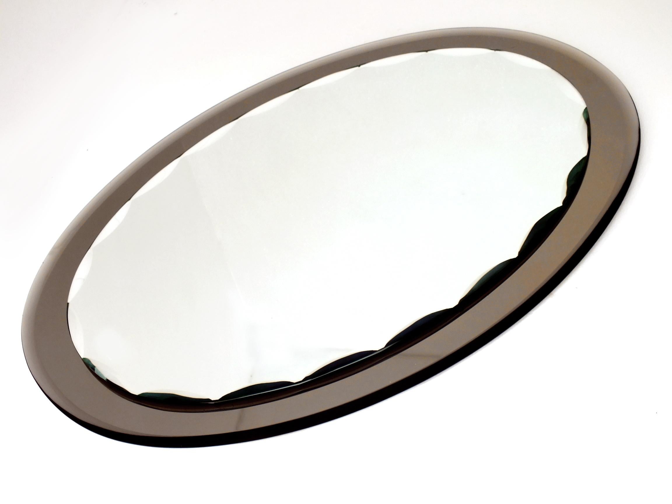 Fontana Arte Italy years '49 mirror in glass cristal art with serrated edges in perfect condition A

 Measure 30 inches x 22 inches.