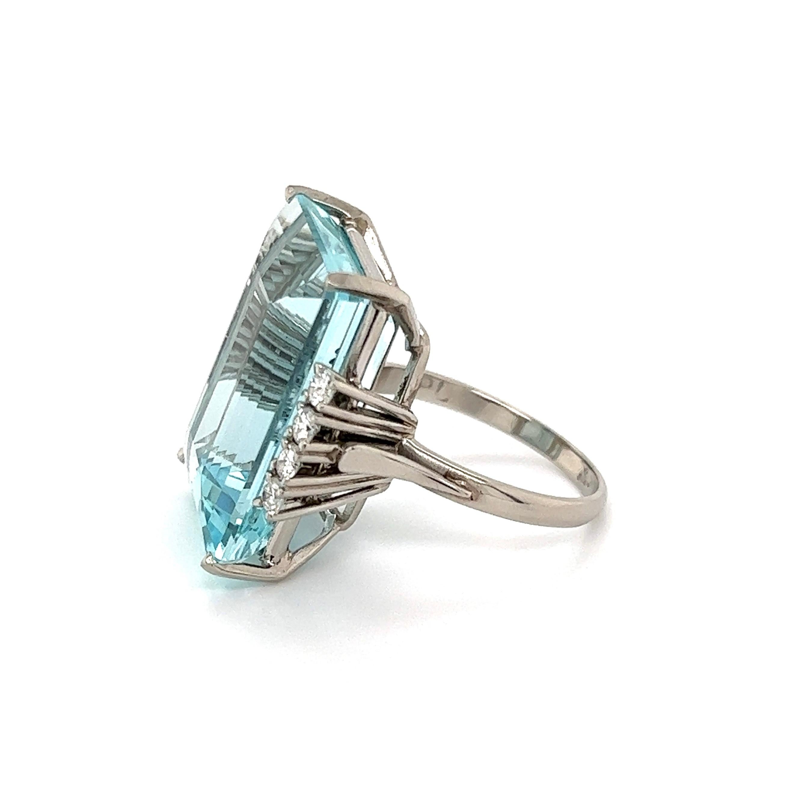 Mixed Cut 40 Carat Aquamarine and Diamond Retro Platinum Ring Estate Fine Jewelry