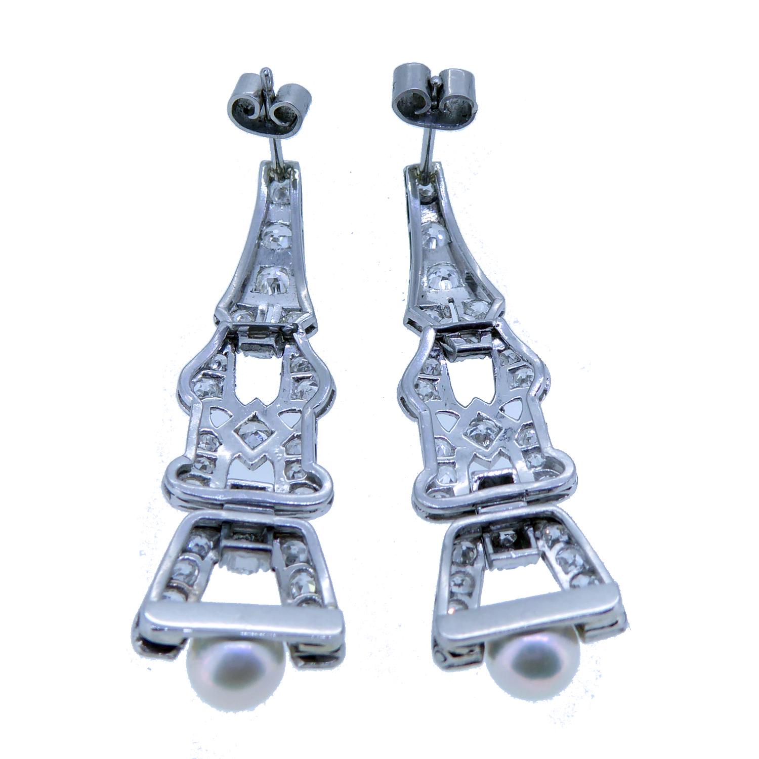 4.0 Carat Art Deco Diamond and Pearl Earrings, Platinum, Chandelier Drop Style In Good Condition In Yorkshire, West Yorkshire