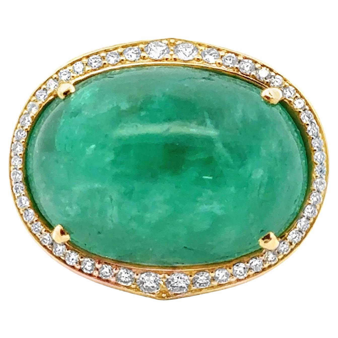 40-Carat Cabochon Emerald Diamond 18 Karat Yellow Gold Cocktail Statement Ring