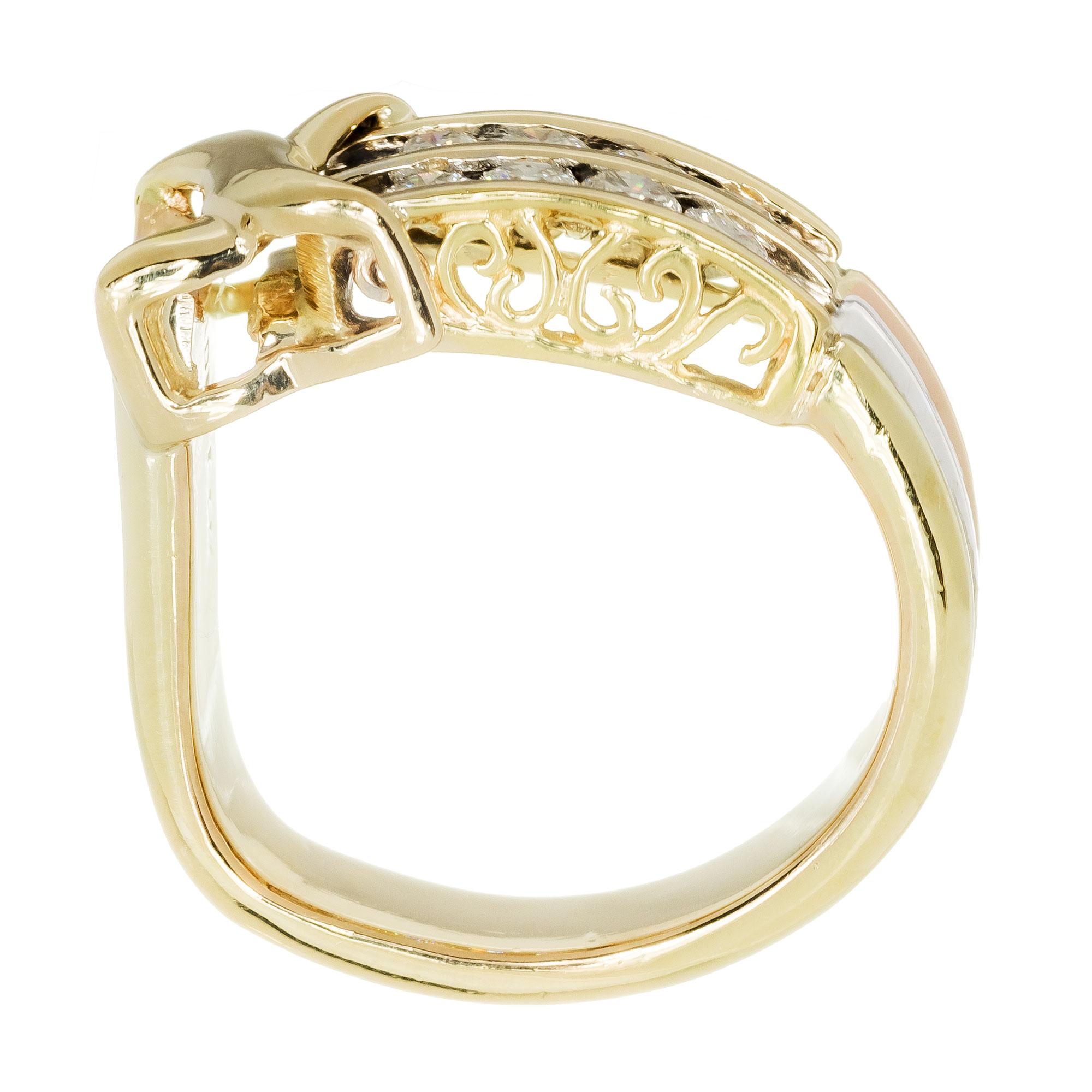 Bague jonc en or tricolore avec diamants de 0,40 carat Pour femmes en vente