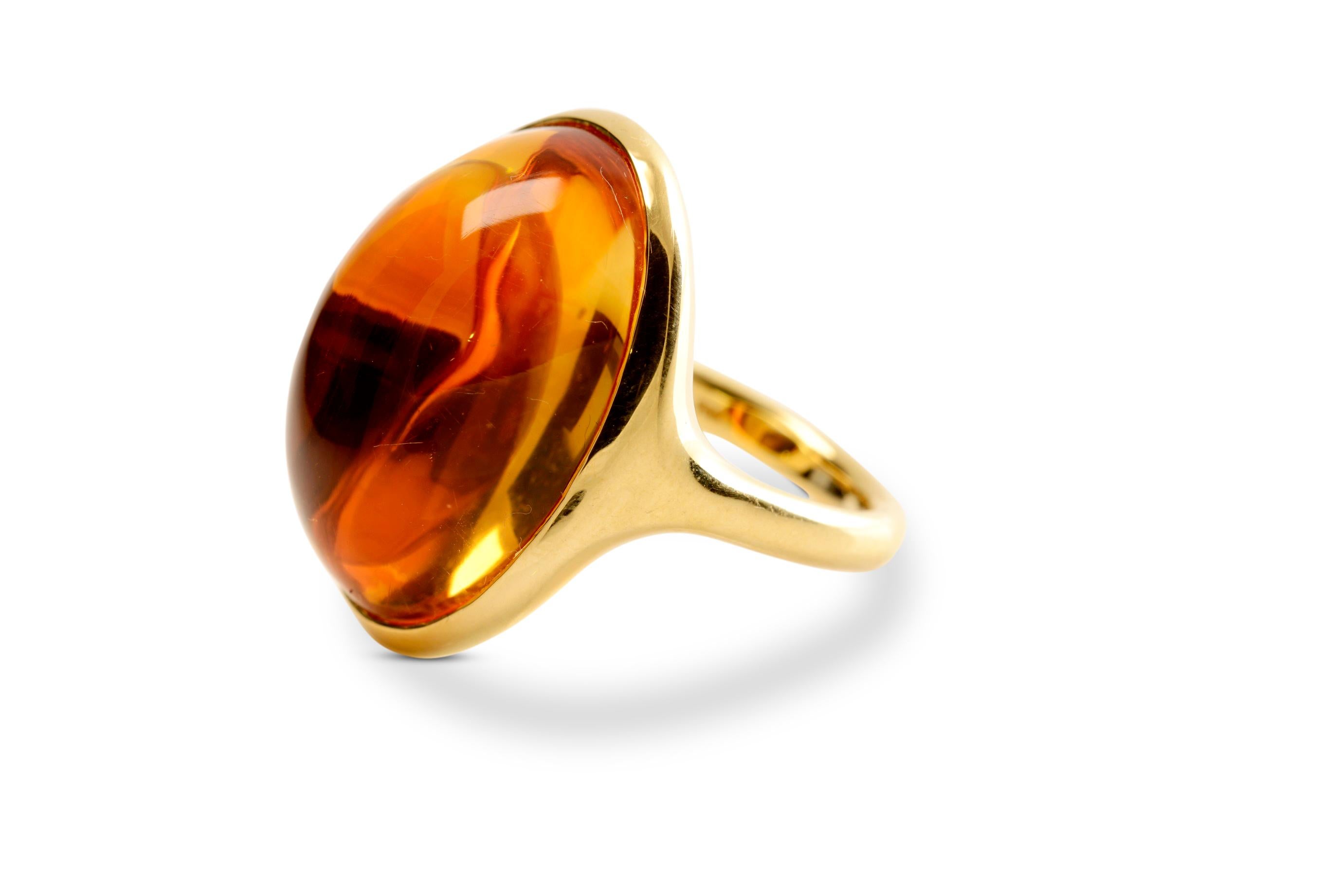 40 Carat Golden Citrine and 18 Karat Yellow Gold Contemporary Cocktail Ring For Sale 2