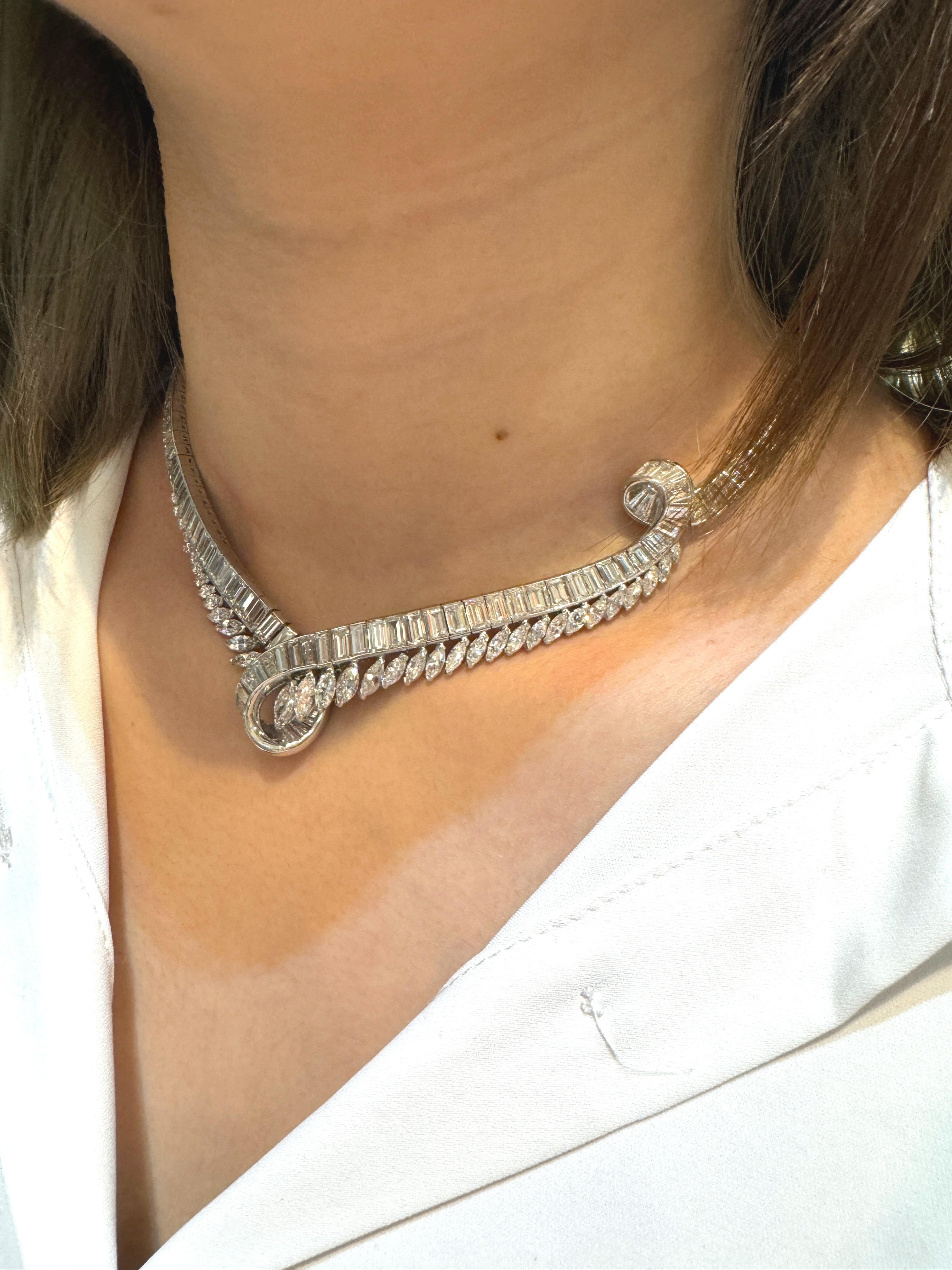 Collana Chandelier in platino con diamanti taglio marquise e baguette da 40 carati in vendita 3