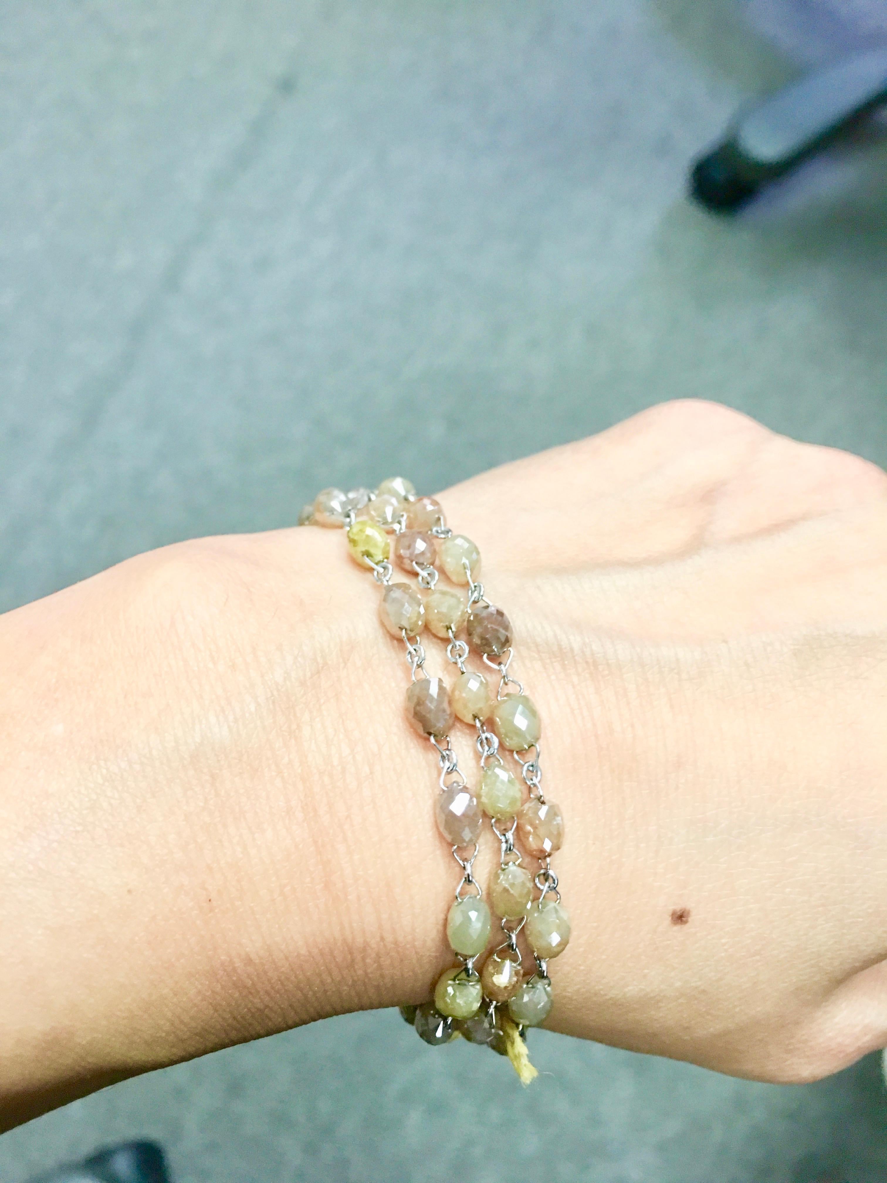 40 Carat Natural Fancy Multicolored Diamond Bead Necklace in 18 Karat For Sale 1