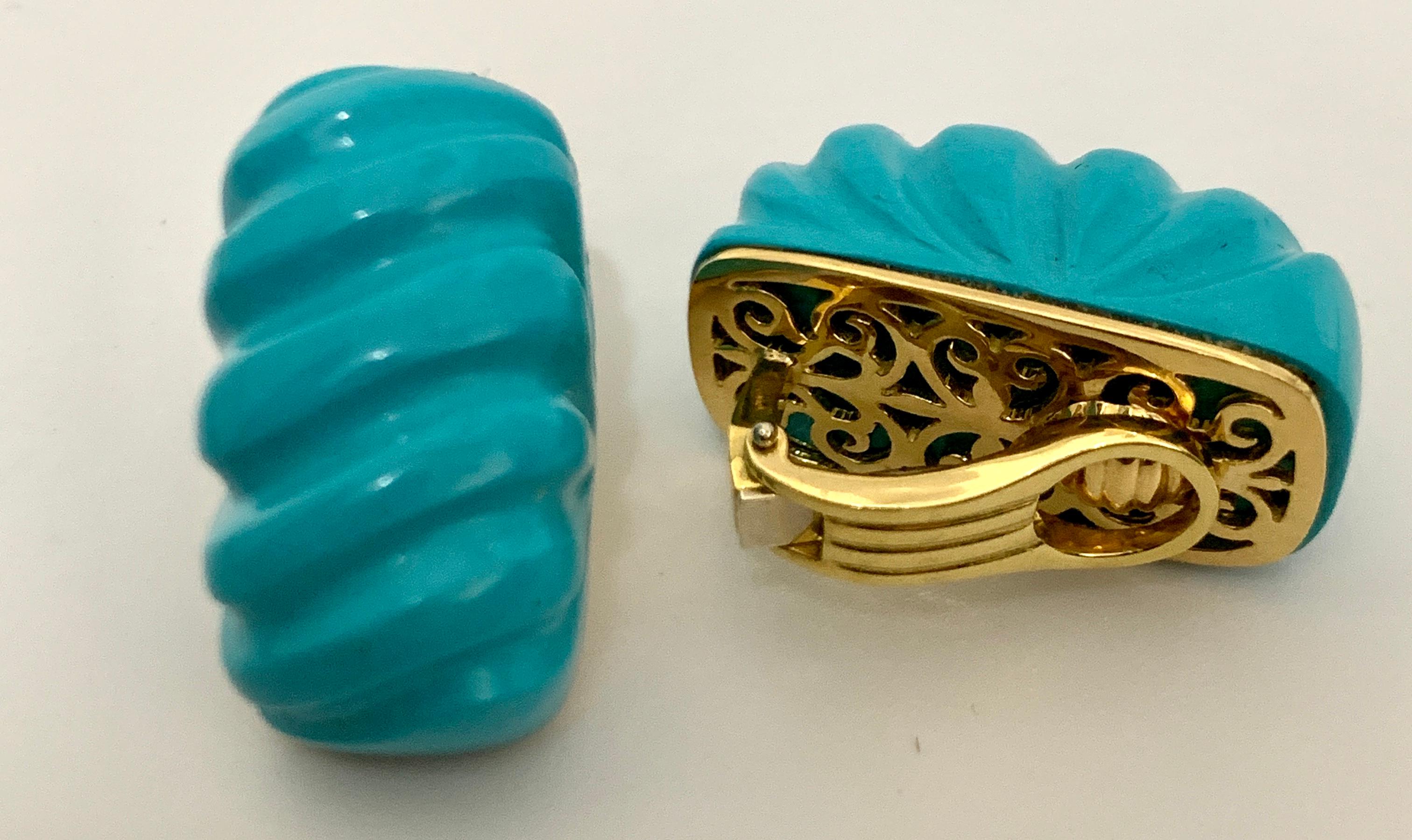 40 Carat Natural Sleeping Beauty Turquoise Cocktail Clip Stud Earring 18 KYG In Excellent Condition For Sale In New York, NY