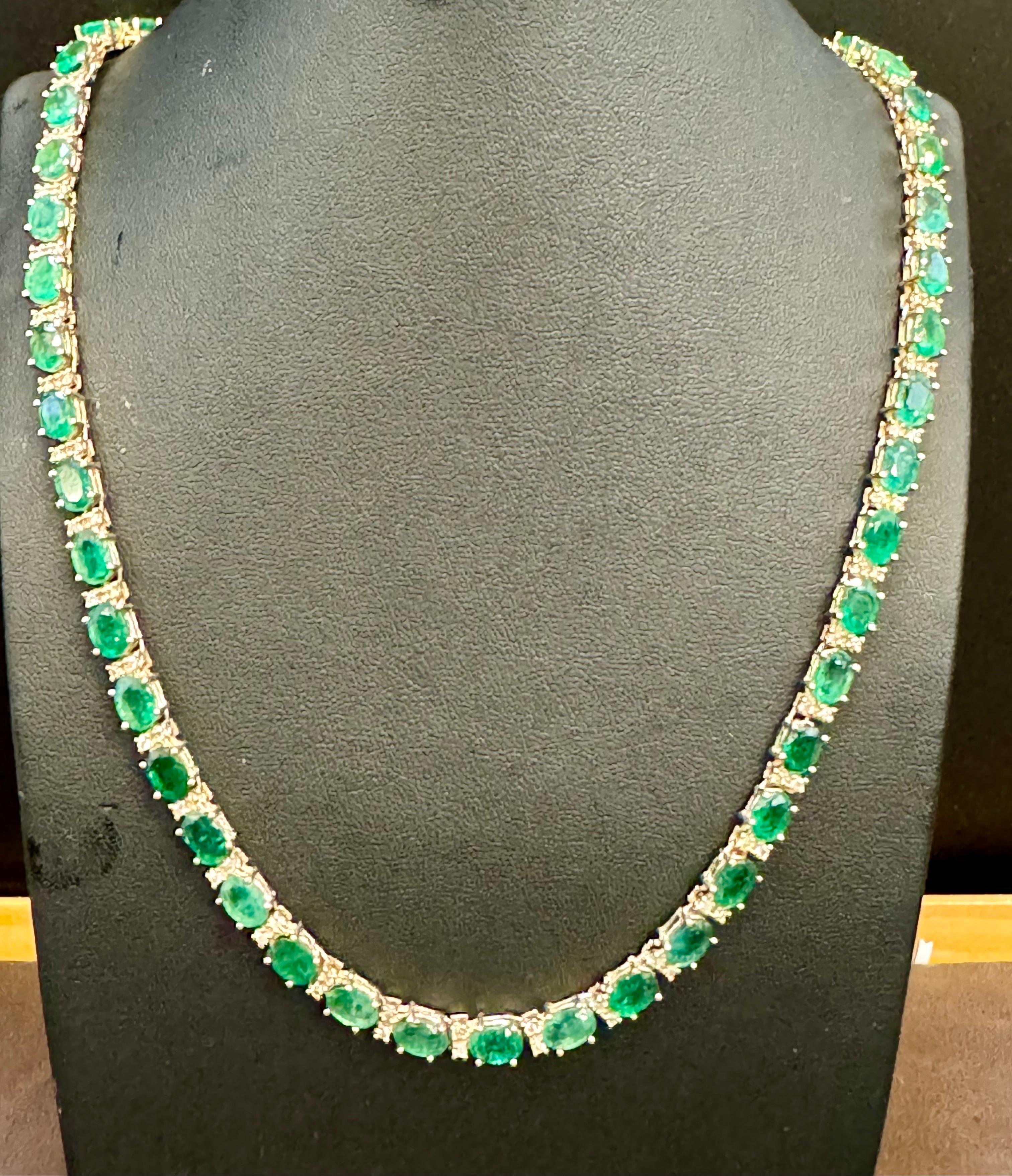 40 Carat Oval Brazilian Emerald & 3 Carat Diamond Tennis Necklace 14 Karat Gold For Sale 10