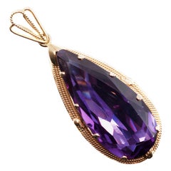 40 Carat Pear Shape Amethyst Gold Pendant