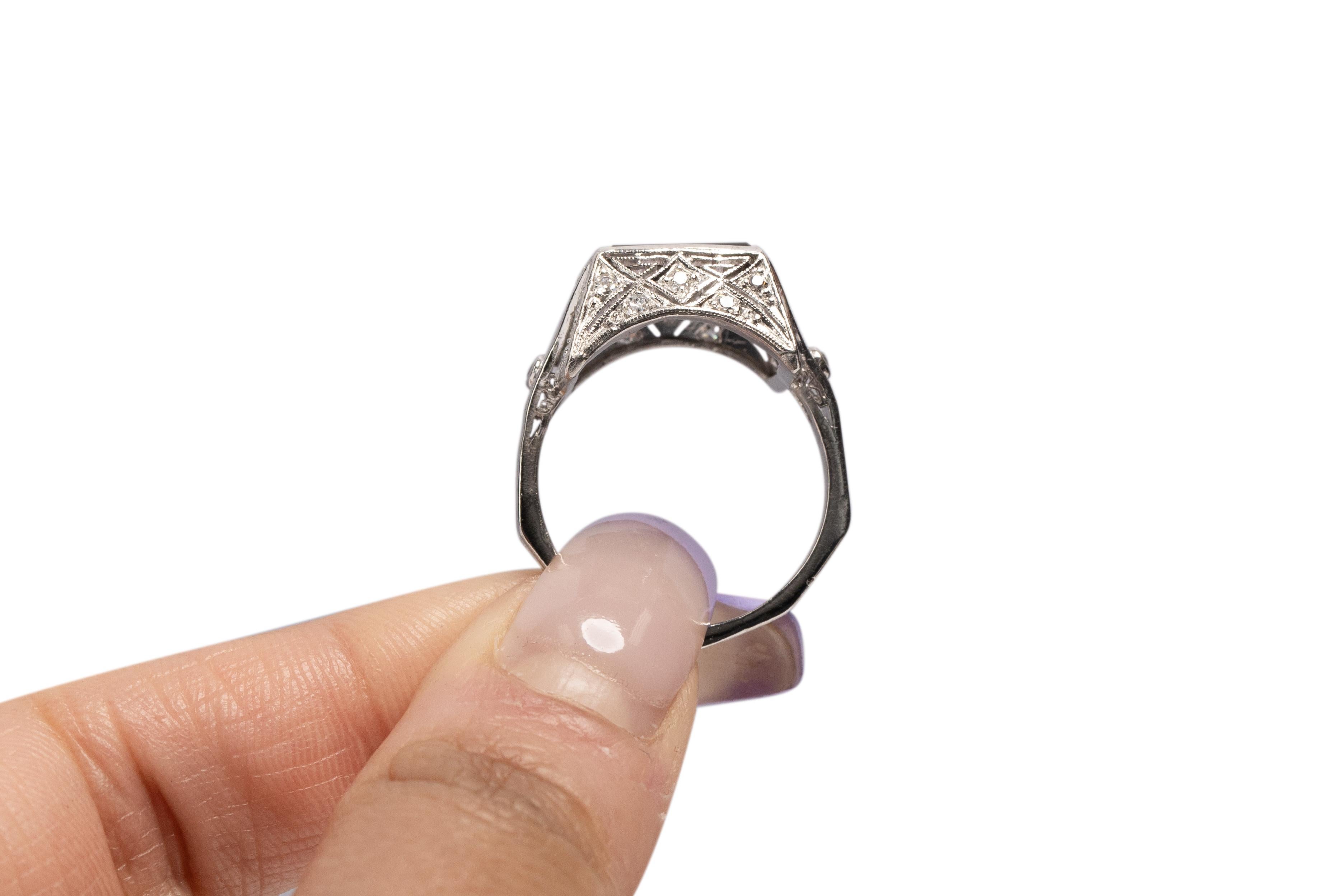 .40 Carat Total Weight Art Deco Diamond Platinum Onyx Engagement Ring en vente 2