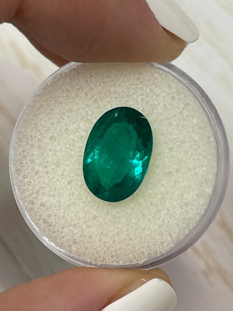 Oval Cut 4.0 Carat Vivid Dark Muzo Green Colombian Emerald Oval - May Birthstone Gem For Sale