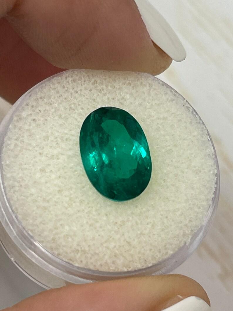 4.0 Carat Vivid Dark Muzo Green Colombian Emerald Oval - May Birthstone Gem In New Condition For Sale In Jupiter, FL